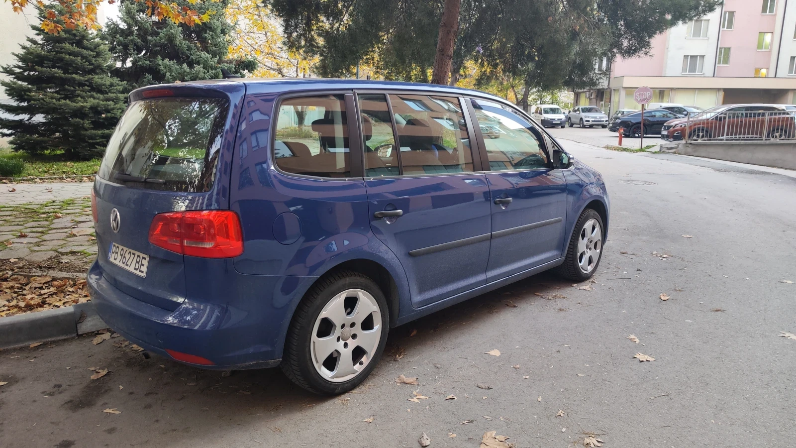 VW Touran 7 DSG 1, 6tdi 105к.с 193км - изображение 4