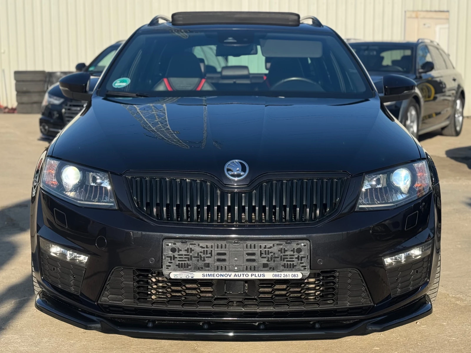 Skoda Octavia VRS-Challenge/2.0d SHADOW DSG ACC ПАНОРАМА КАМЕРА  - изображение 3