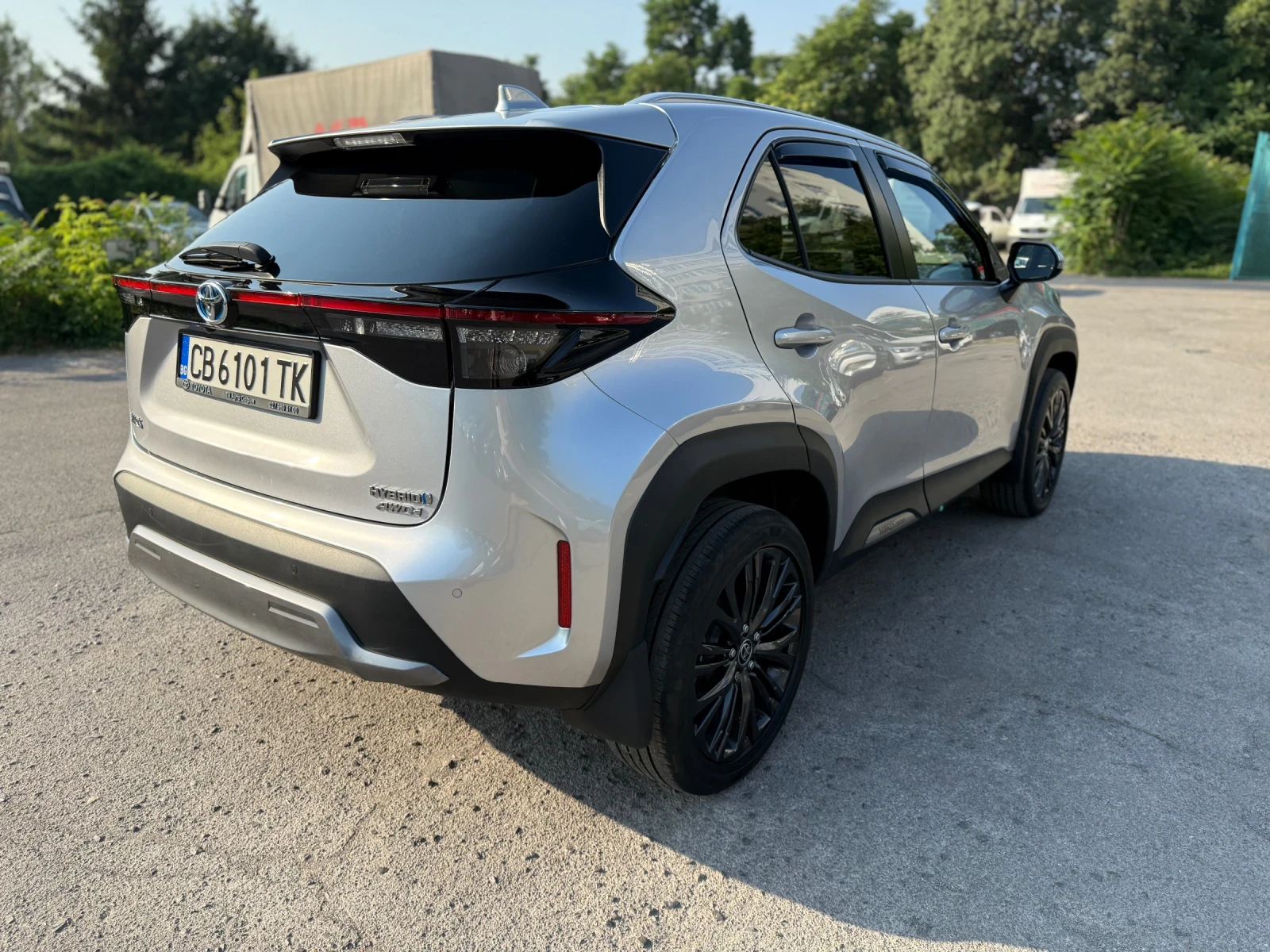 Toyota Yaris Cross 4х4 Adventure  гаранция  - изображение 5