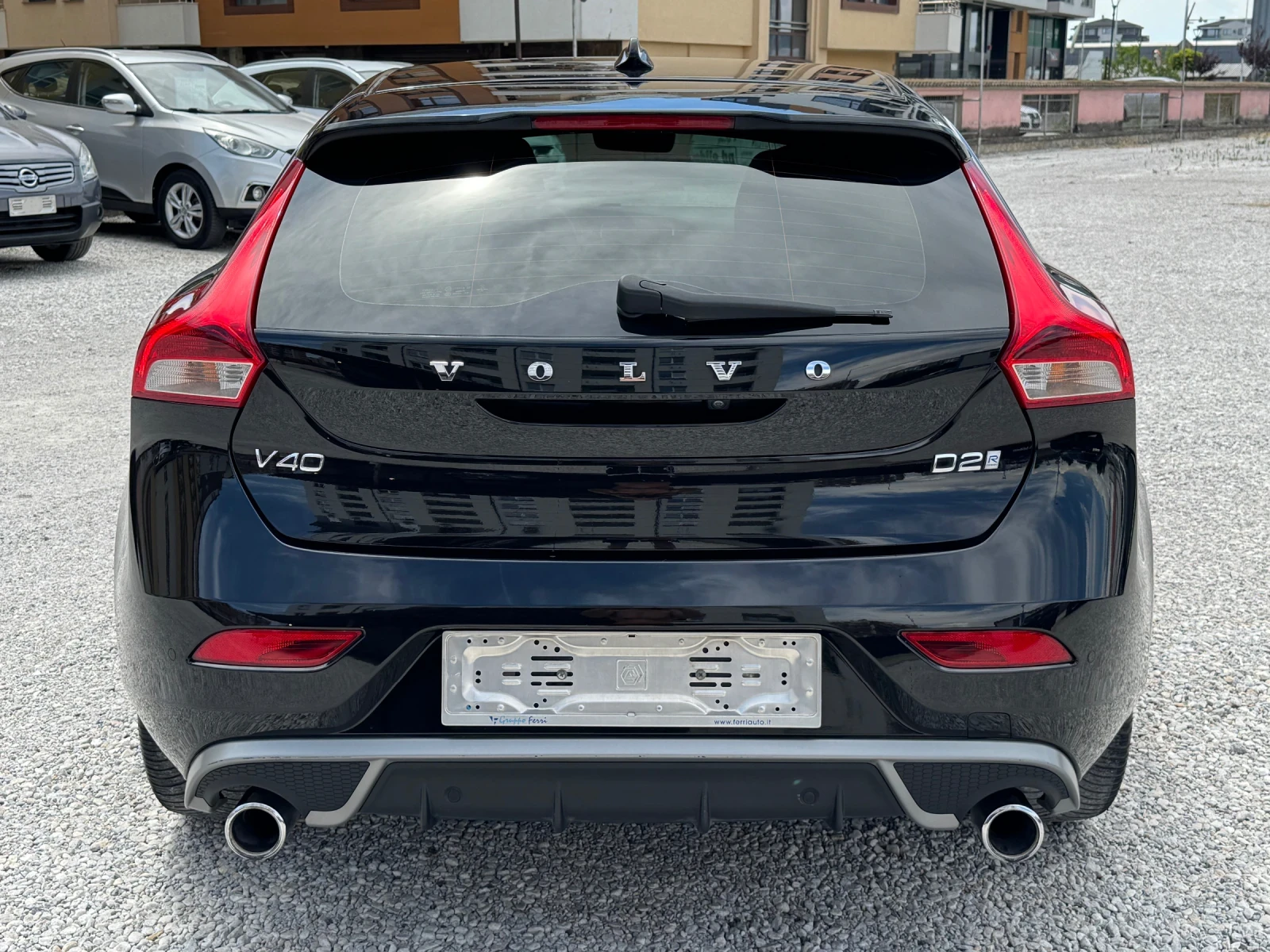 Volvo V40 2.0 D2 R-Design* КОЖА* EURO 6B* НОВА - изображение 7