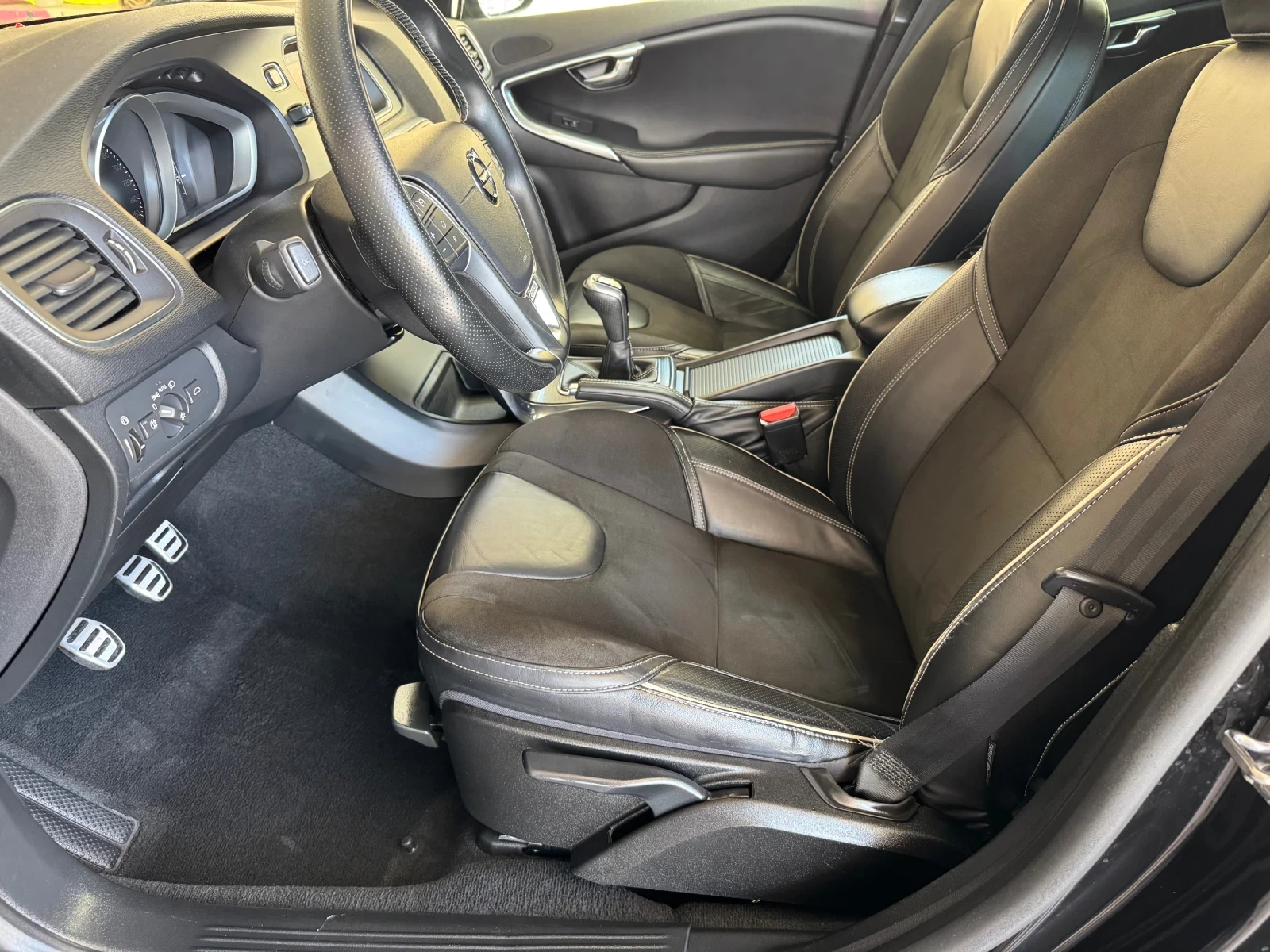 Volvo V40 2.0 D2 R-Design* * EURO 6B*  | Mobile.bg   12