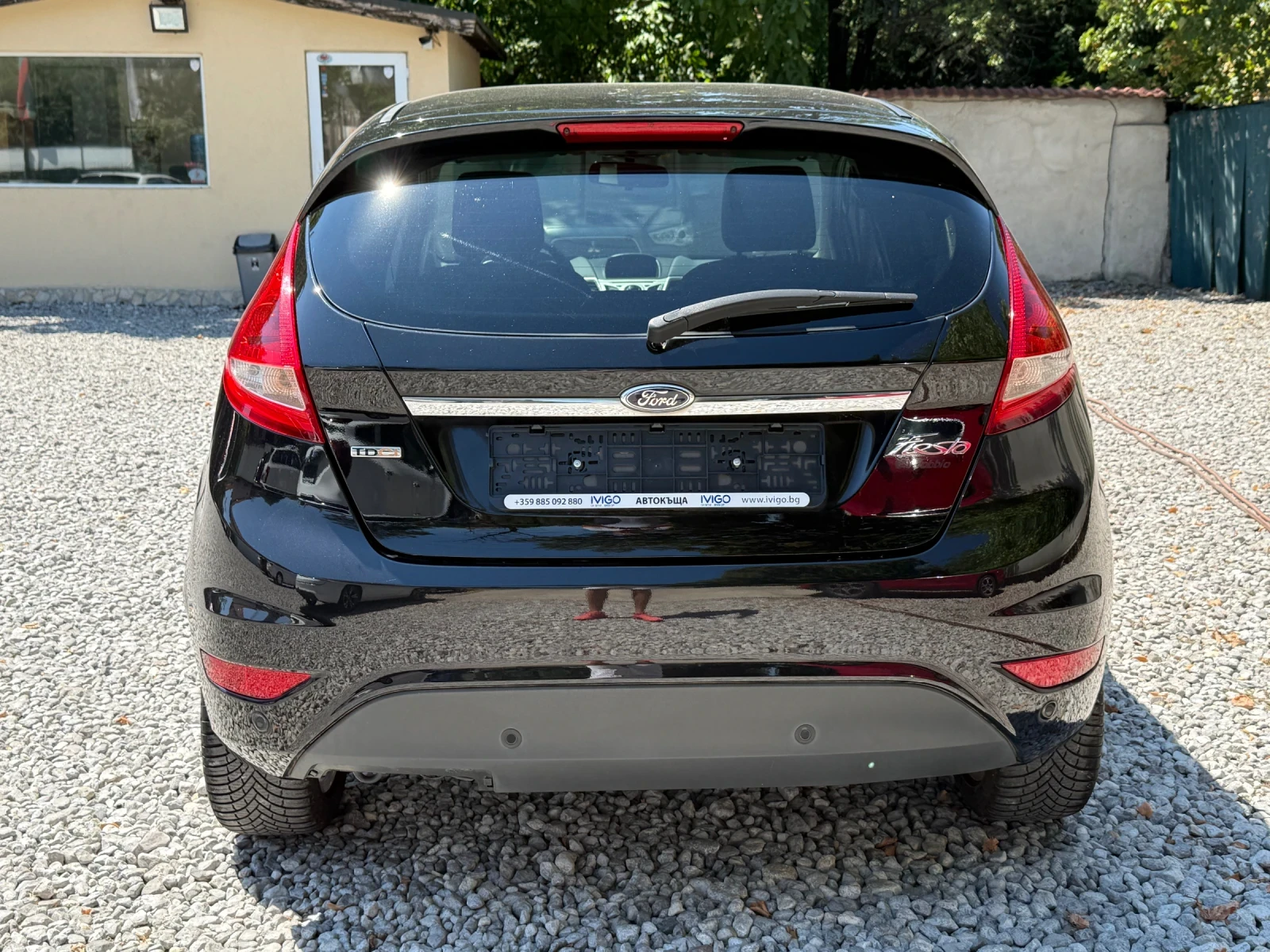 Ford Fiesta 1.4TDCi Titanium 70k.c. EURO5a - изображение 5