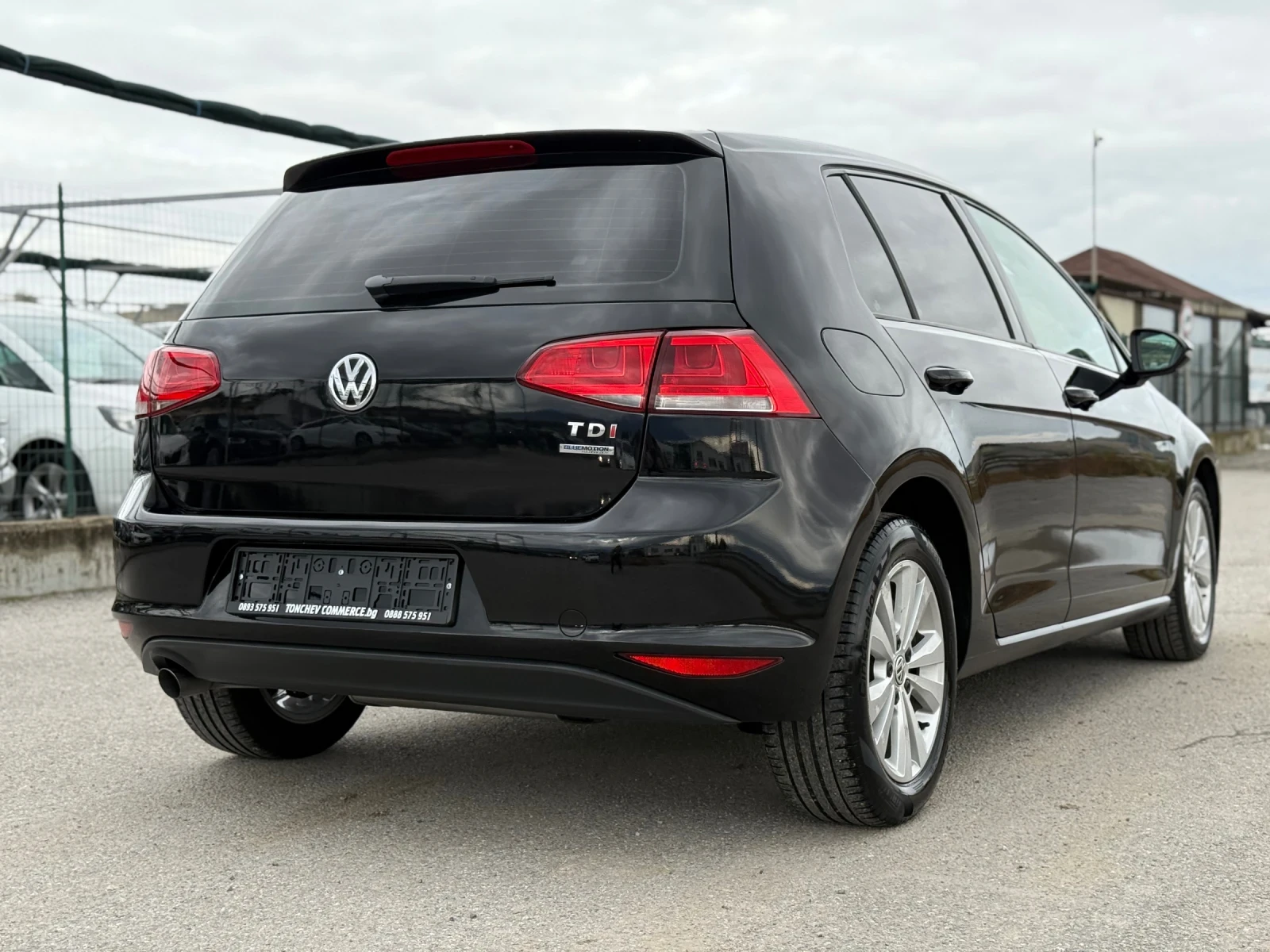 VW Golf 1.6-TDI-178.000km-REALNI-TOP-NEW-NAVI-AVTOPILOT - изображение 6