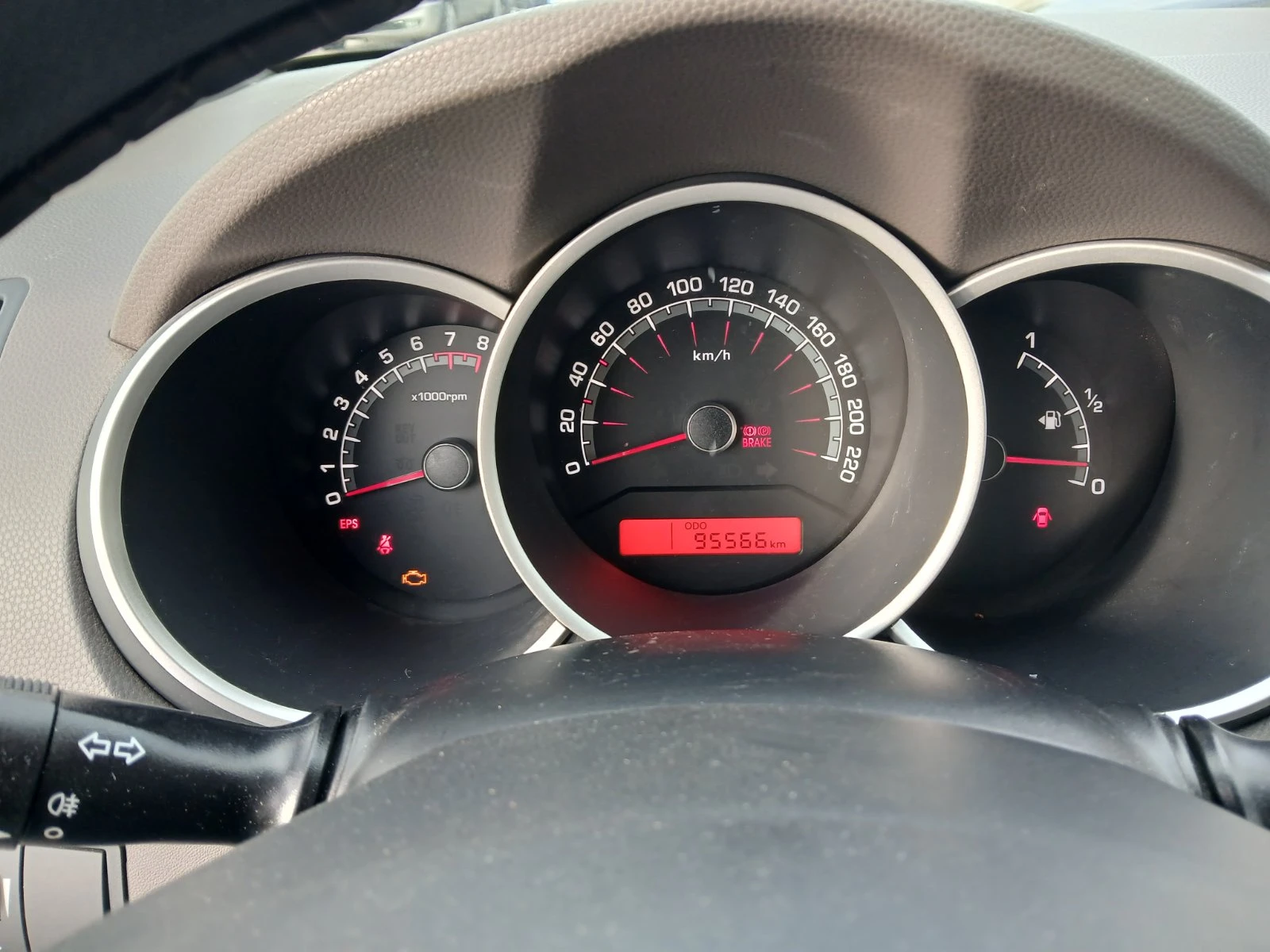 Kia Venga  - изображение 6