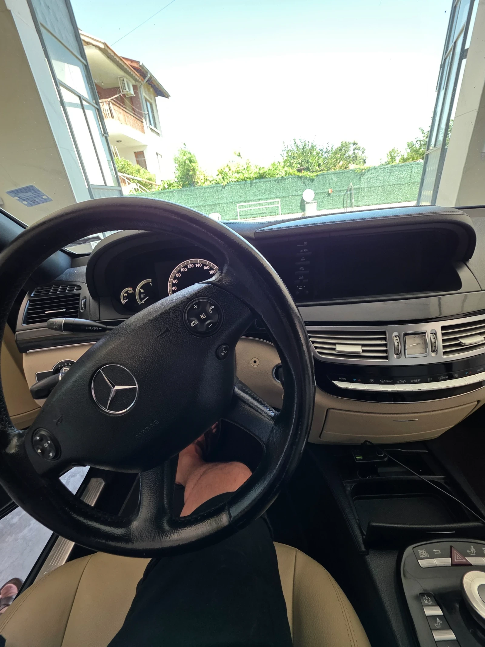 Mercedes-Benz S 320  - изображение 10