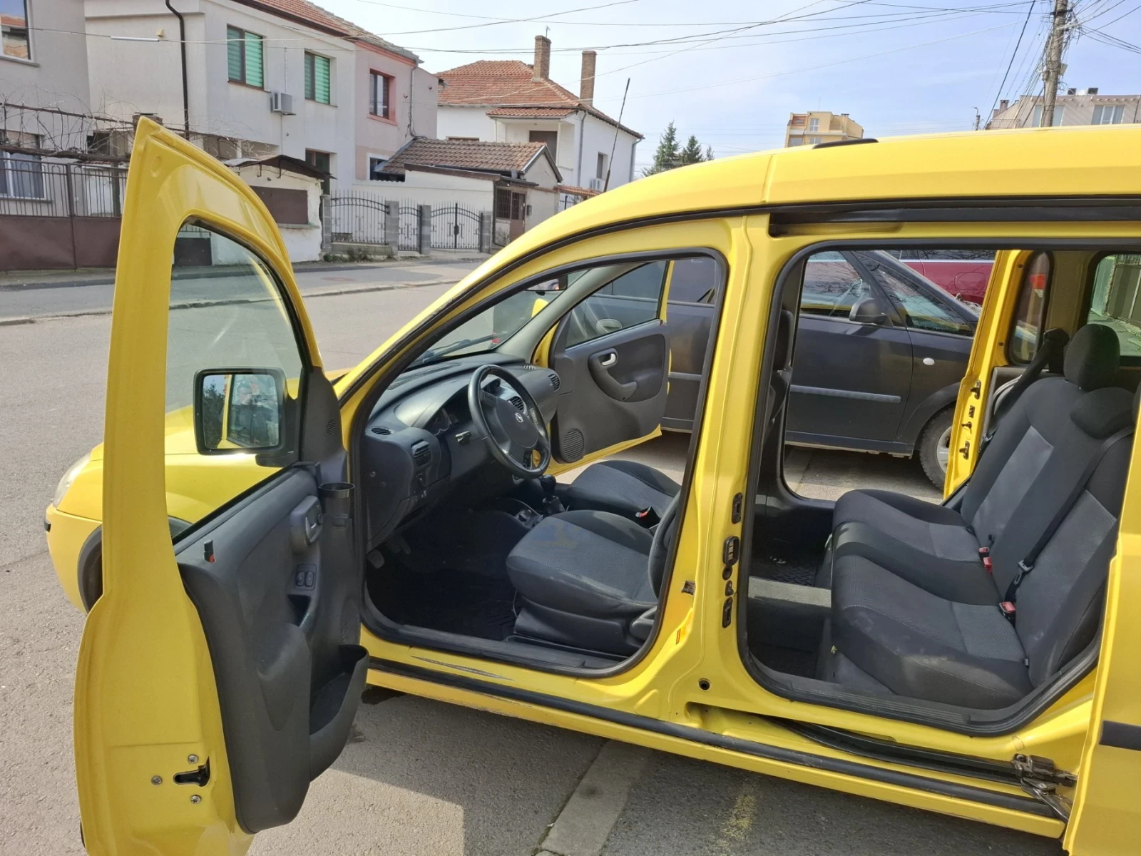 Opel Combo, снимка 6 - Автомобили и джипове - 53706468