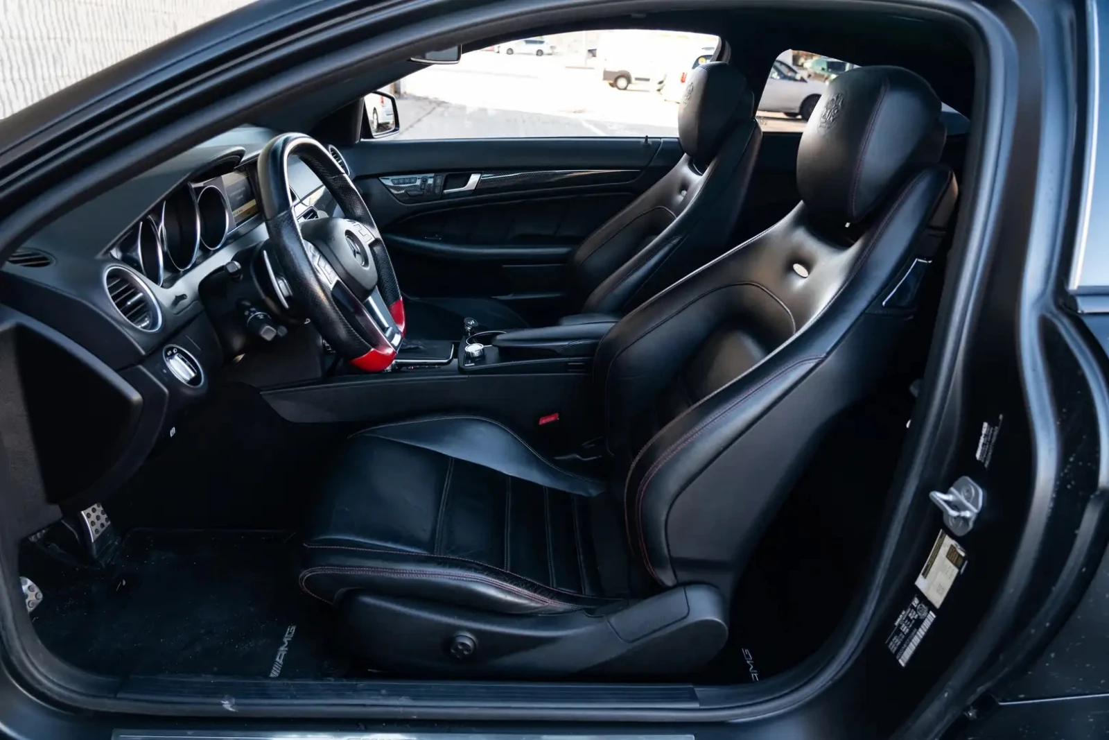 Mercedes-Benz C 63 AMG WIDEBODY * Панорама * Подгрев * HK * Carfax * , снимка 10 - Автомобили и джипове - 54116039