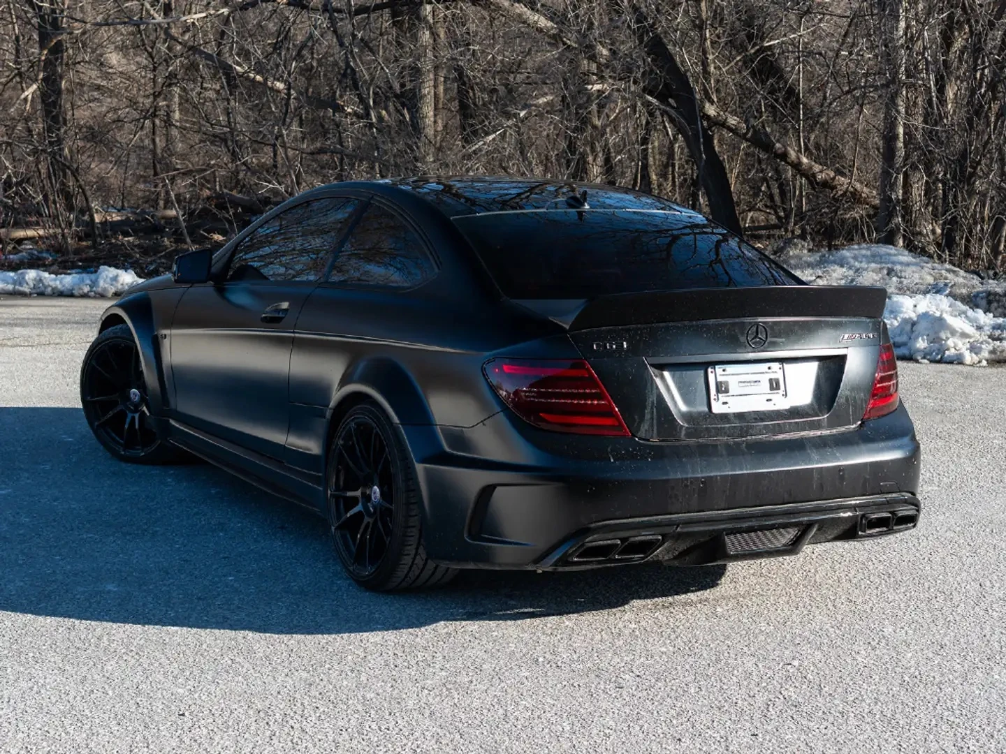 Mercedes-Benz C 63 AMG WIDEBODY * Панорама * Подгрев * HK * Carfax * , снимка 4 - Автомобили и джипове - 54116039