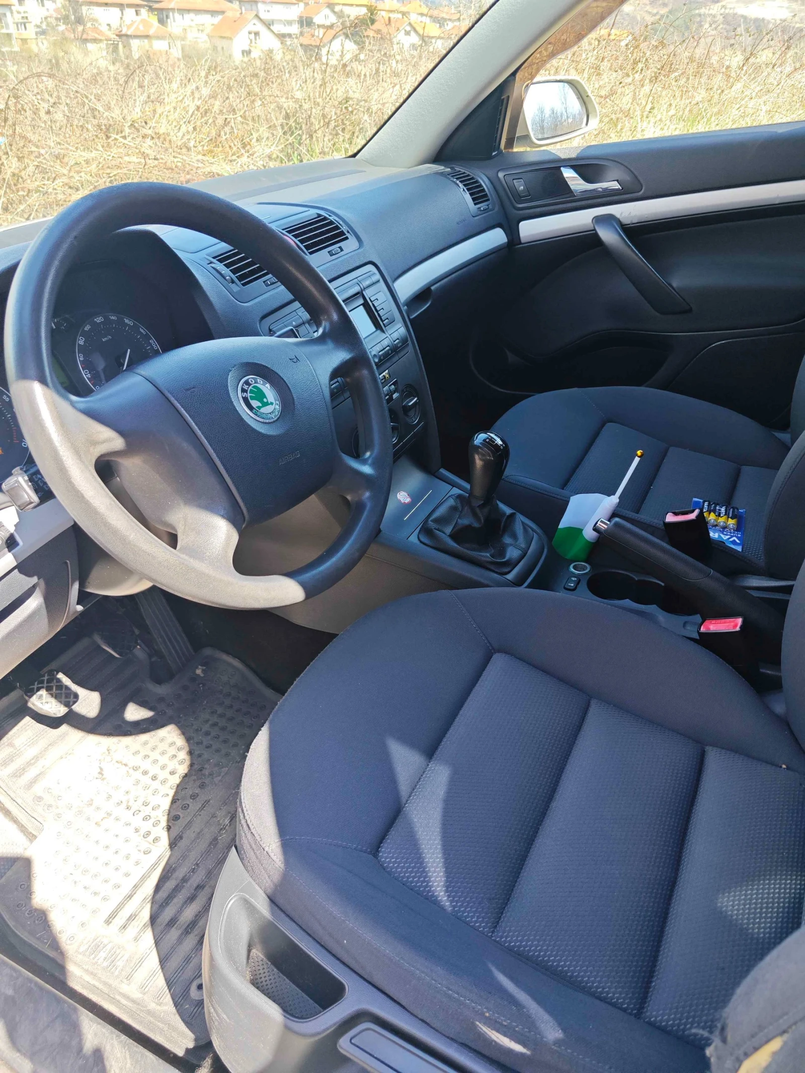 Skoda Octavia, снимка 8 - Автомобили и джипове - 54140970