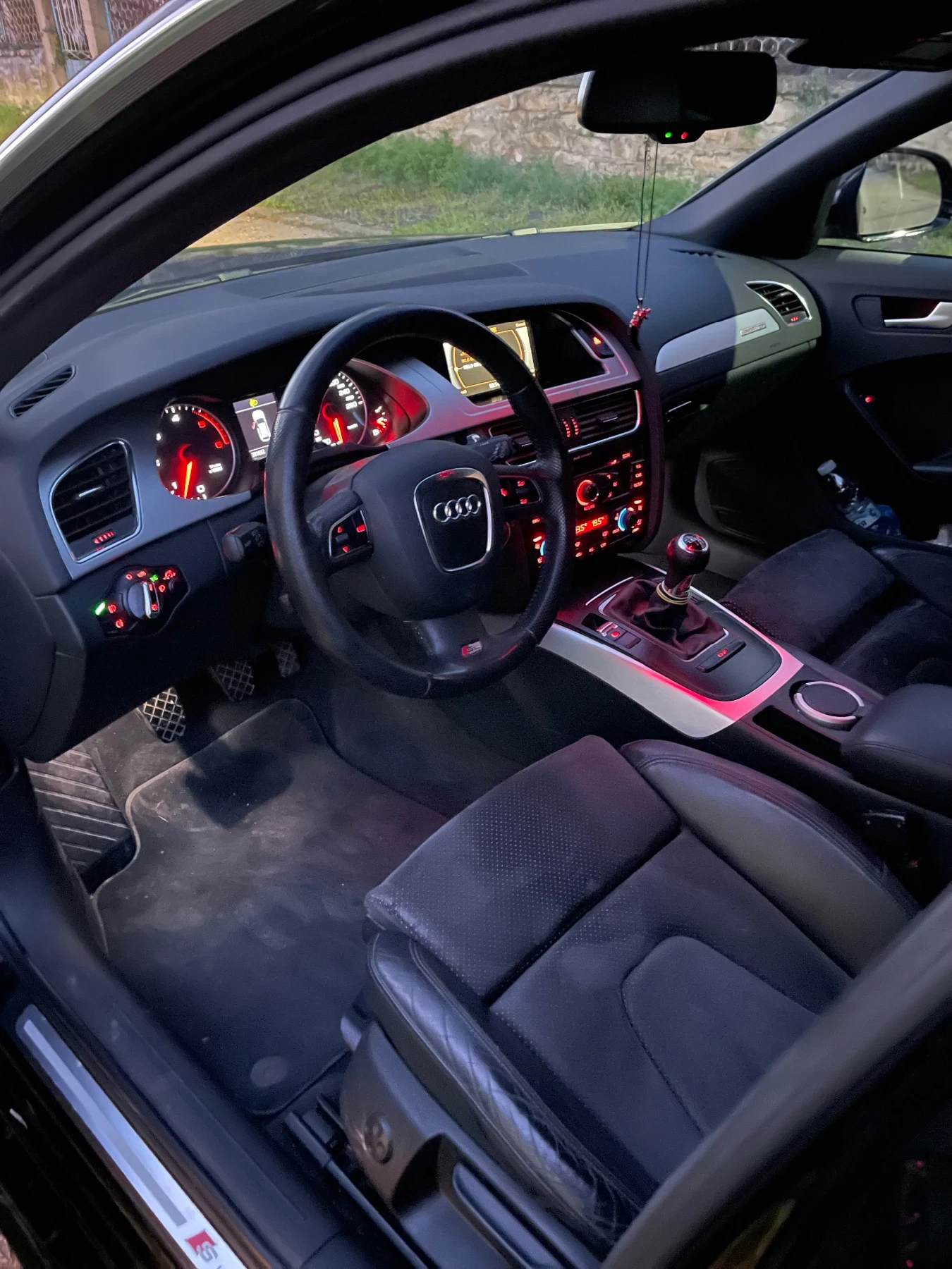 Audi A4 S line 3.0D ???, снимка 15 - Автомобили и джипове - 54146371