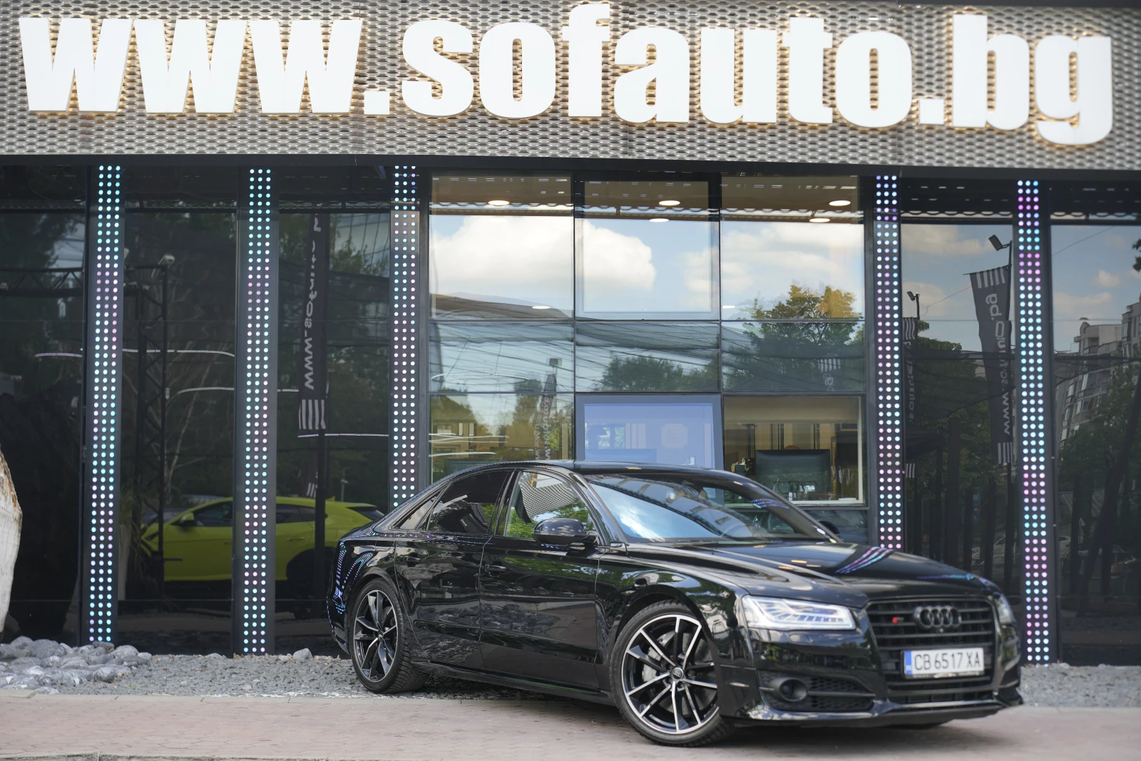 Audi S8 Plus 4.0 TFSI Quattro Exlusive Carbon Package, снимка 3 - Автомобили и джипове - 54696116
