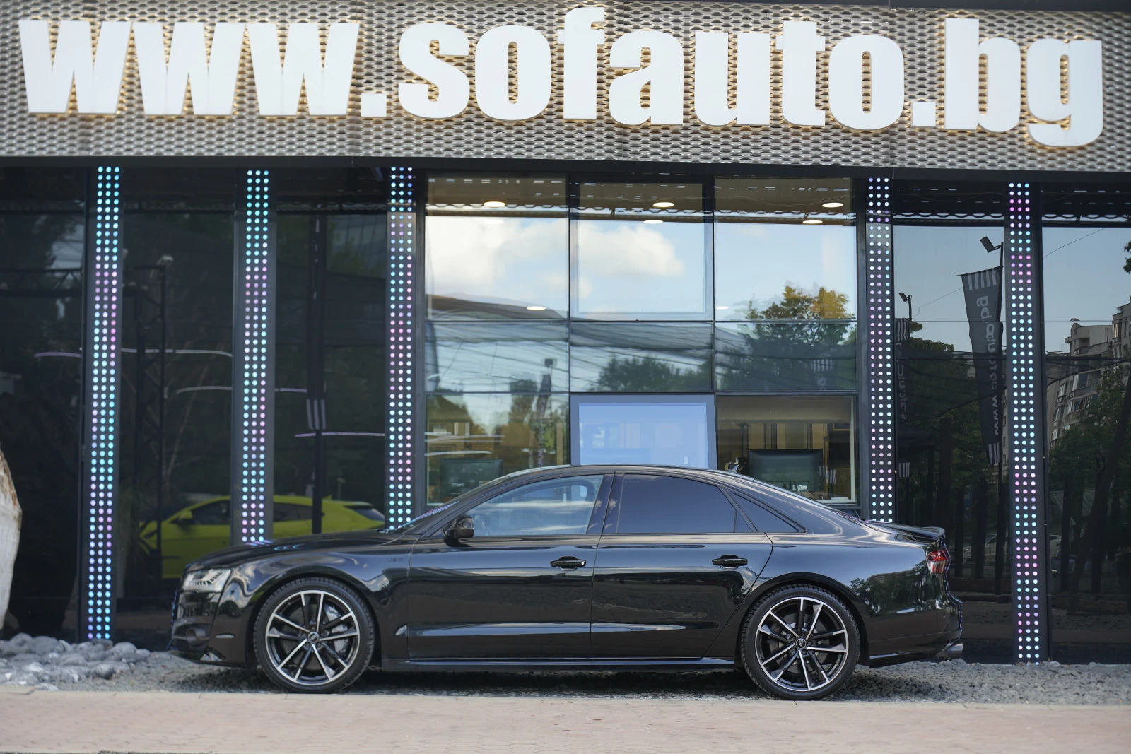 Audi S8 Plus 4.0 TFSI Quattro Exlusive Carbon Package, снимка 4 - Автомобили и джипове - 54696116