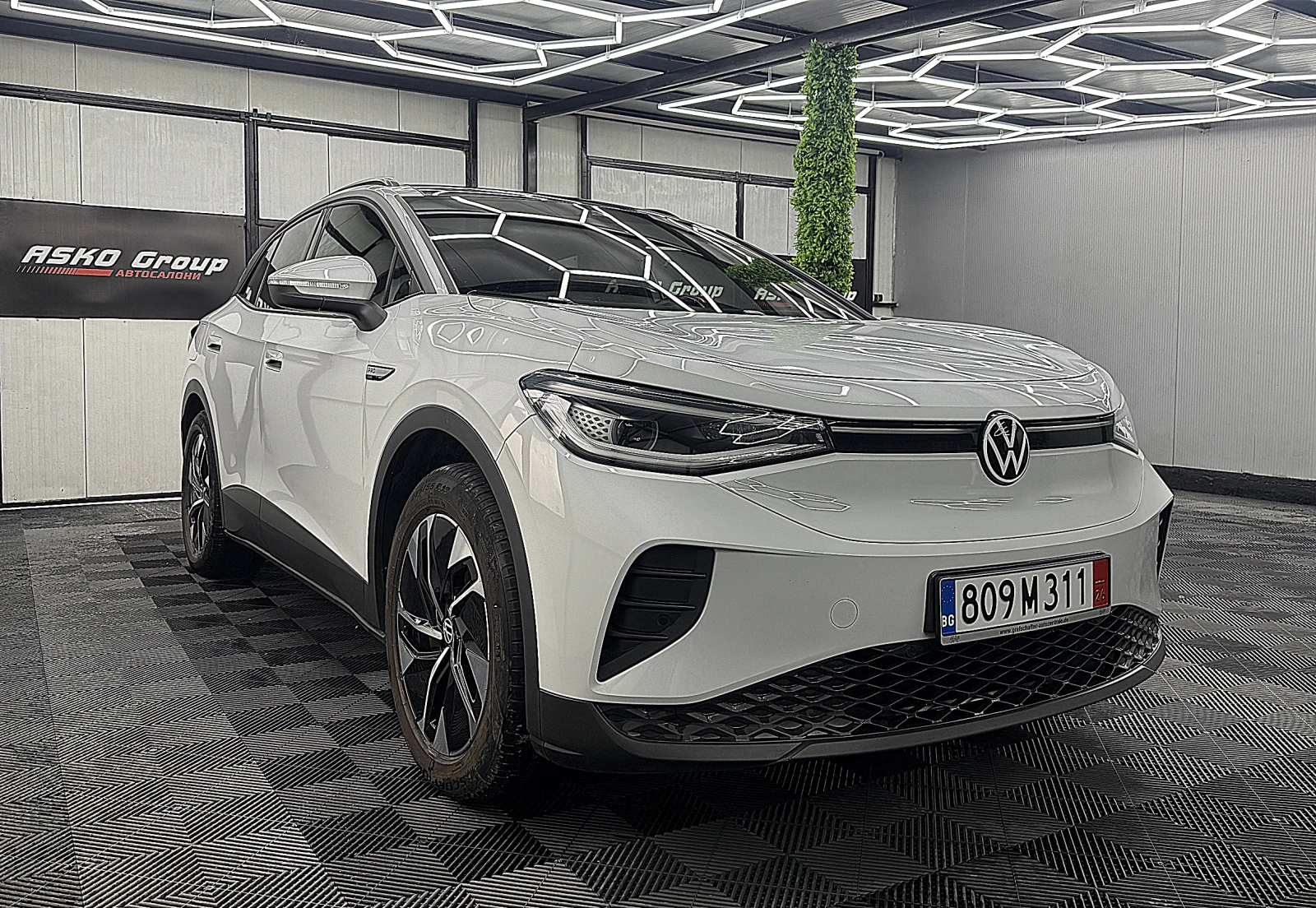 VW ID.4 PANORAMA/Keyless/KAMERA/ТЕРМОПОМПА СОБСТВЕН ЛИЗИНГ, снимка 3 - Автомобили и джипове - 54409126