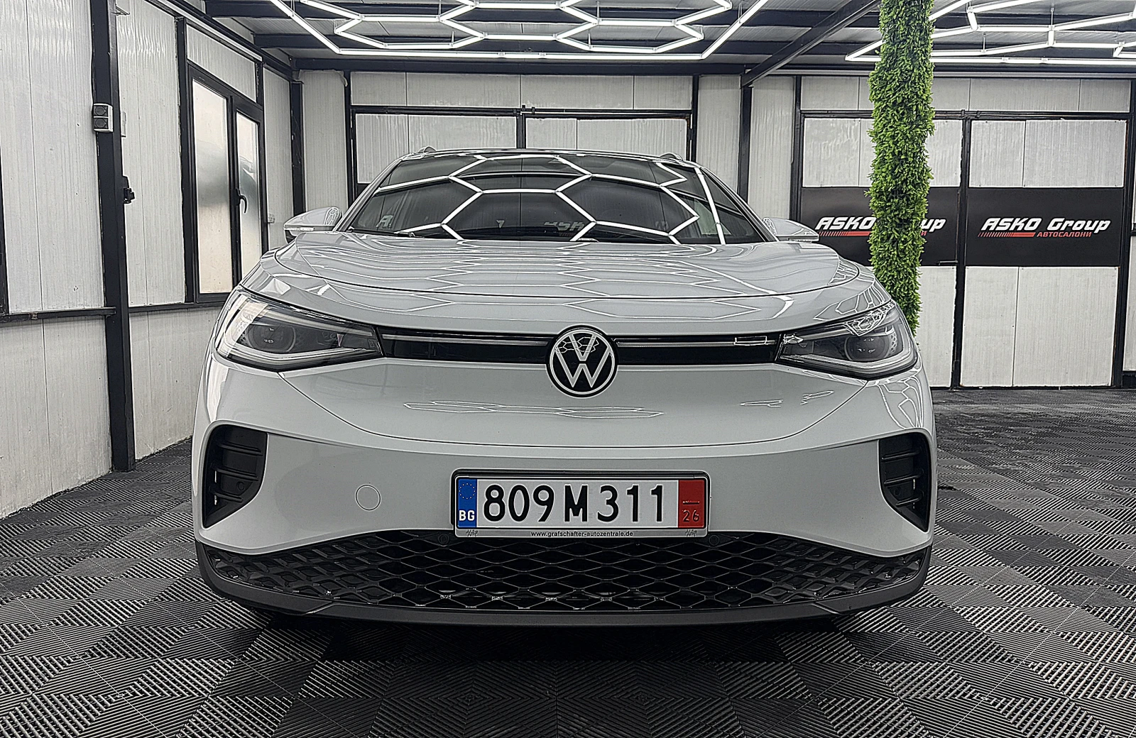 VW ID.4 PANORAMA/Keyless/KAMERA/ТЕРМОПОМПА СОБСТВЕН ЛИЗИНГ, снимка 2 - Автомобили и джипове - 54409126