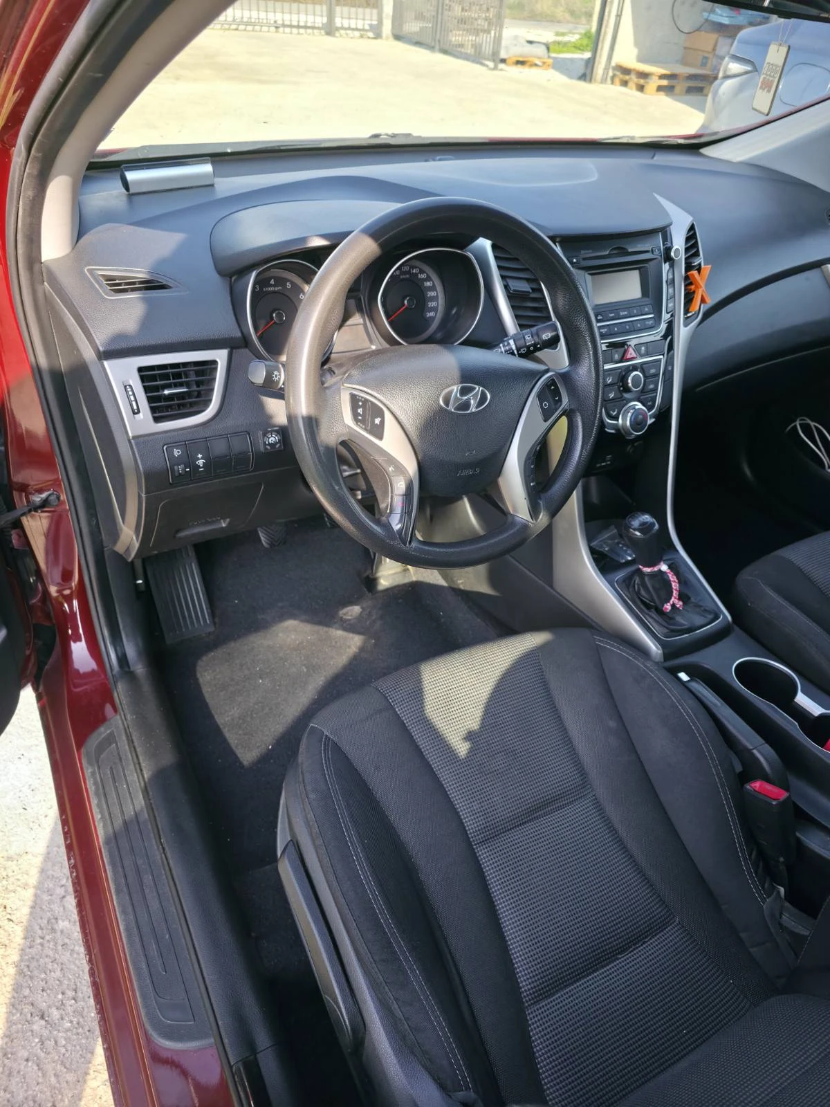 Hyundai I30, снимка 11 - Автомобили и джипове - 54649694