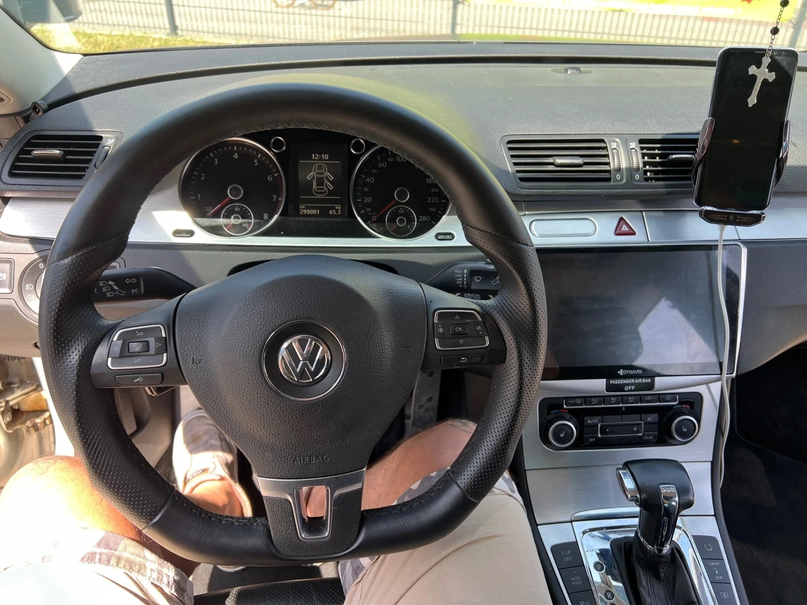 VW Passat 3.6 V6 DSG 4-Motion., снимка 9 - Автомобили и джипове - 55254611
