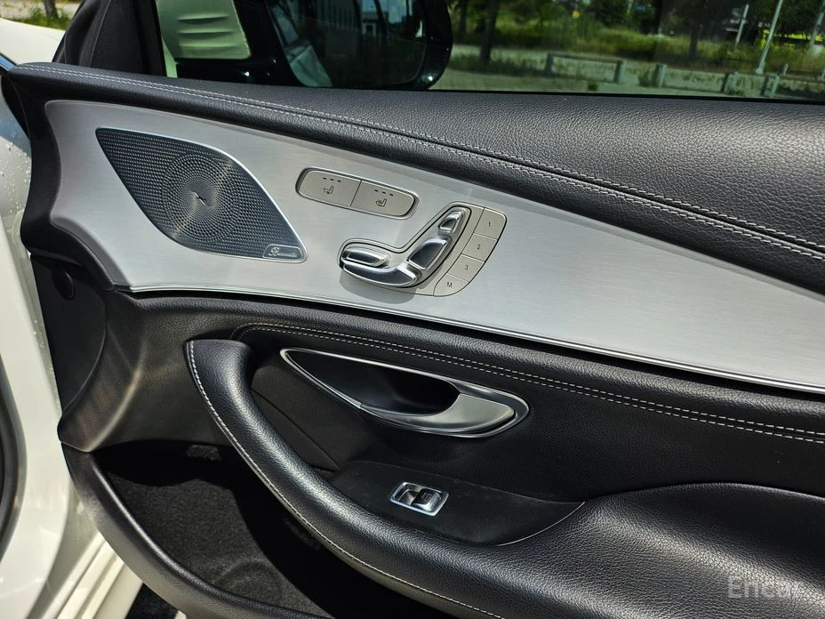 Mercedes-Benz CLS 400, снимка 8 - Автомобили и джипове - 55267849