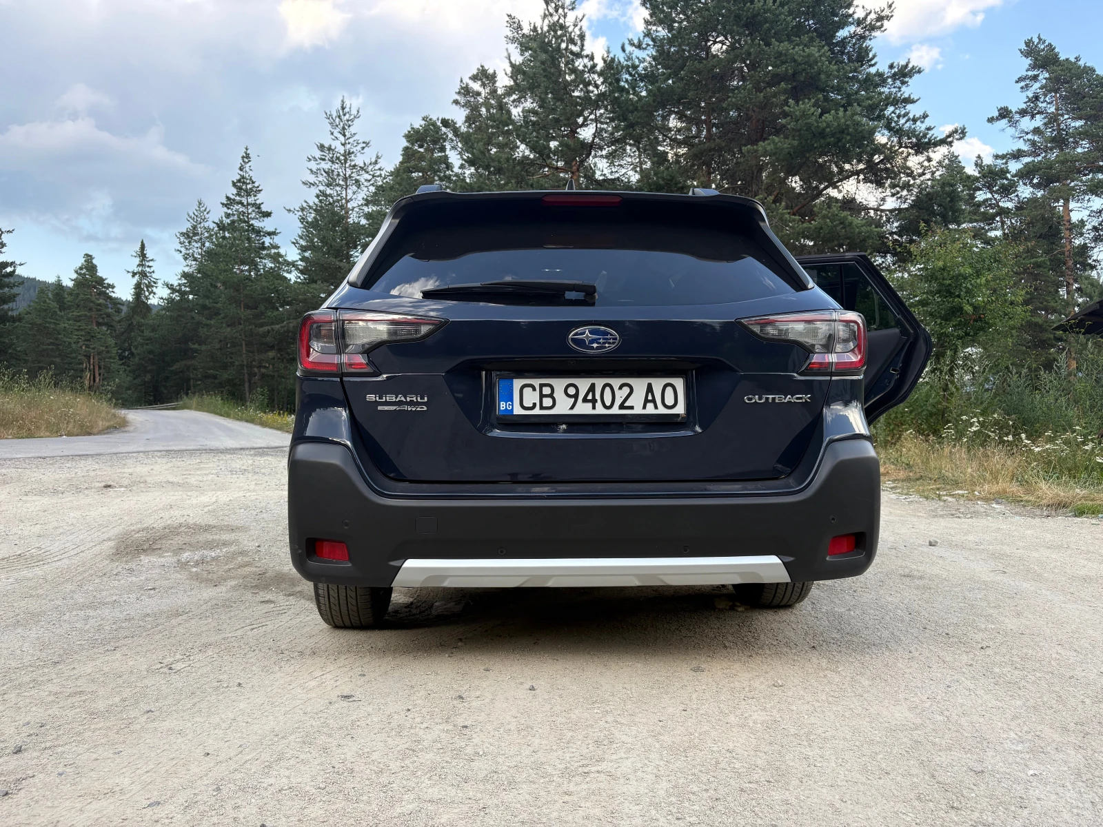Subaru Outback 2.5 Limited, снимка 4 - Автомобили и джипове - 55360791