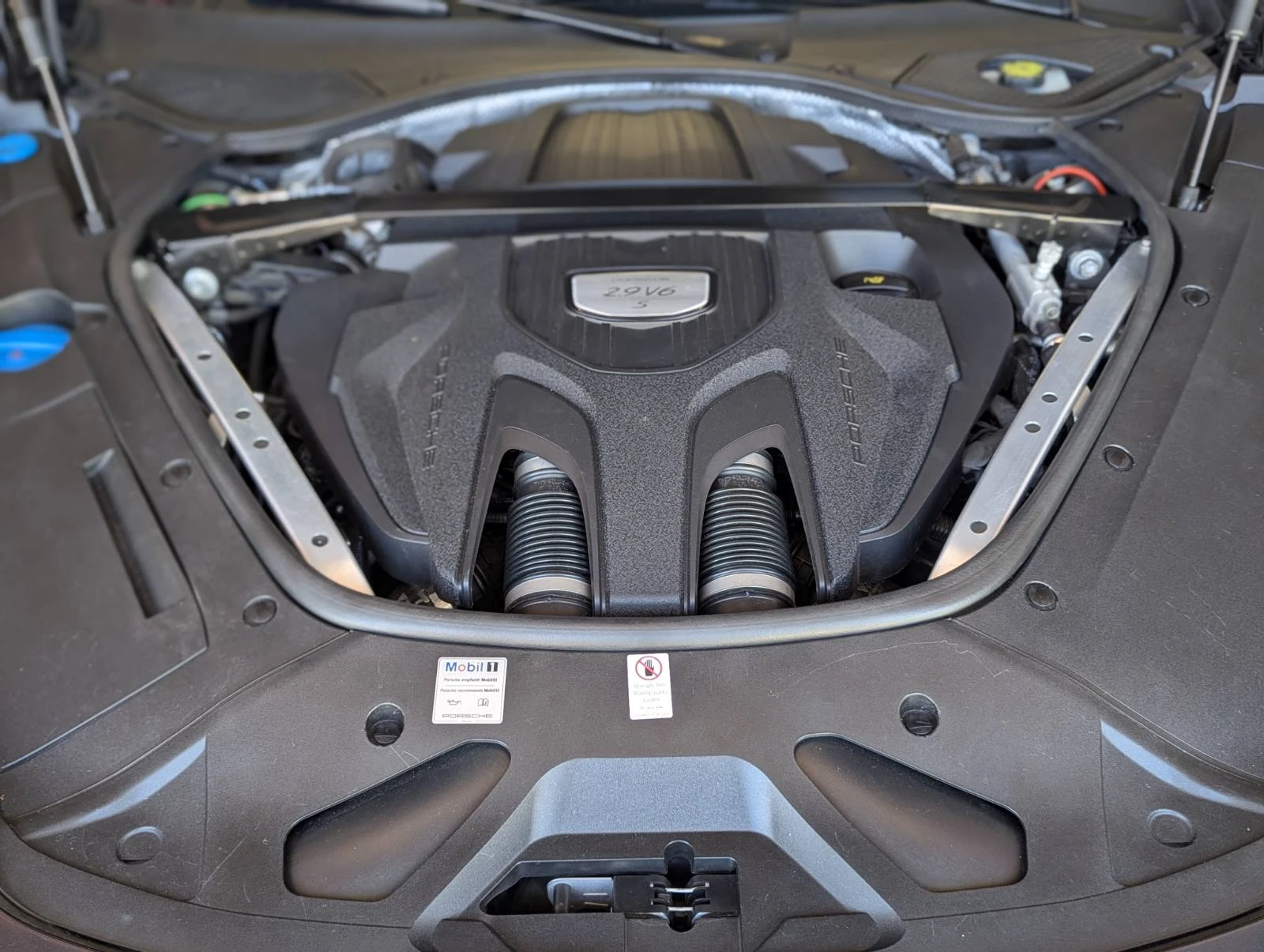 Porsche Panamera Executive, снимка 13 - Автомобили и джипове - 55774235