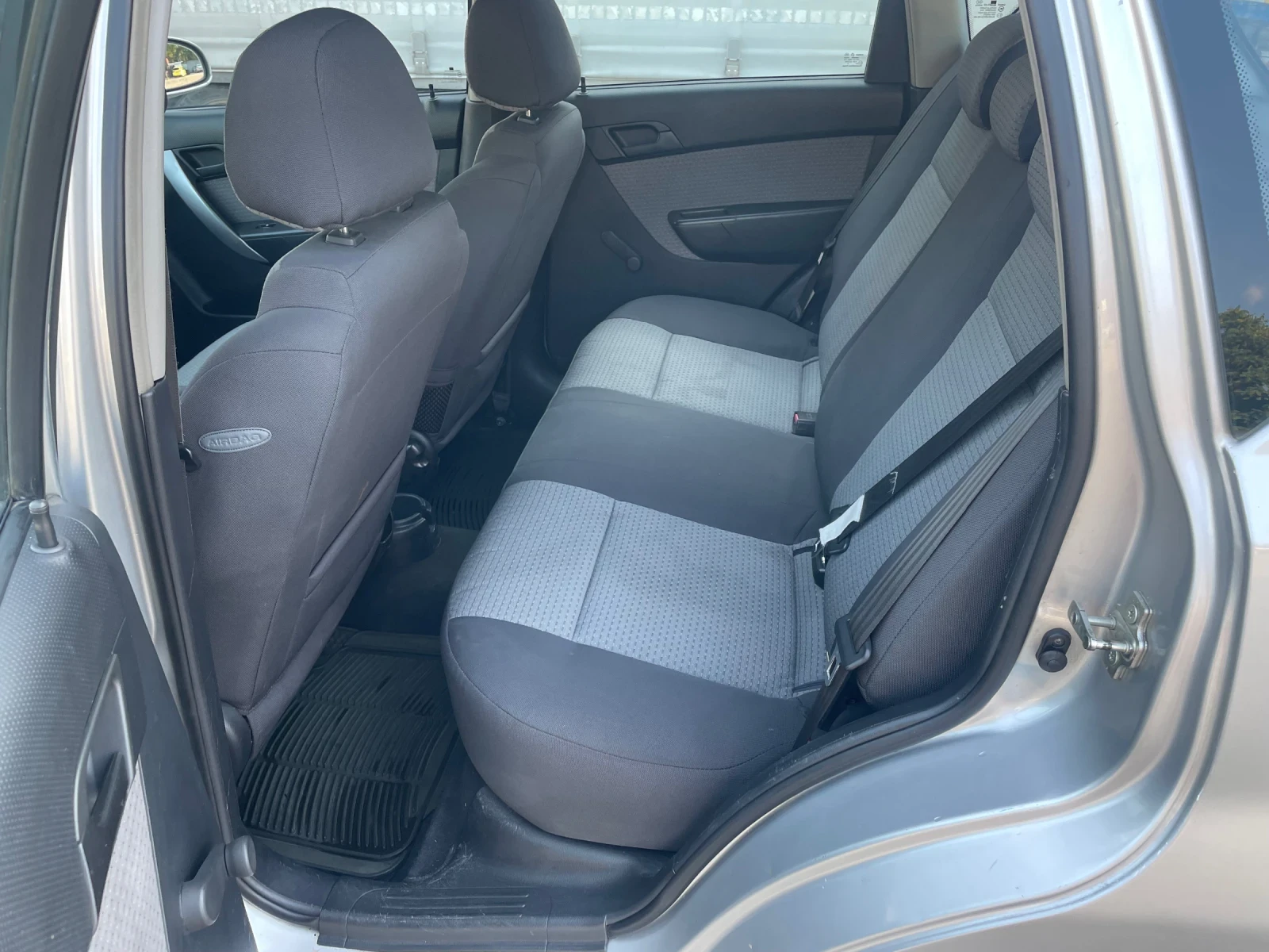 Chevrolet Aveo 1.4 бензин 100кс 120000км !!!, снимка 15 - Автомобили и джипове - 55794364