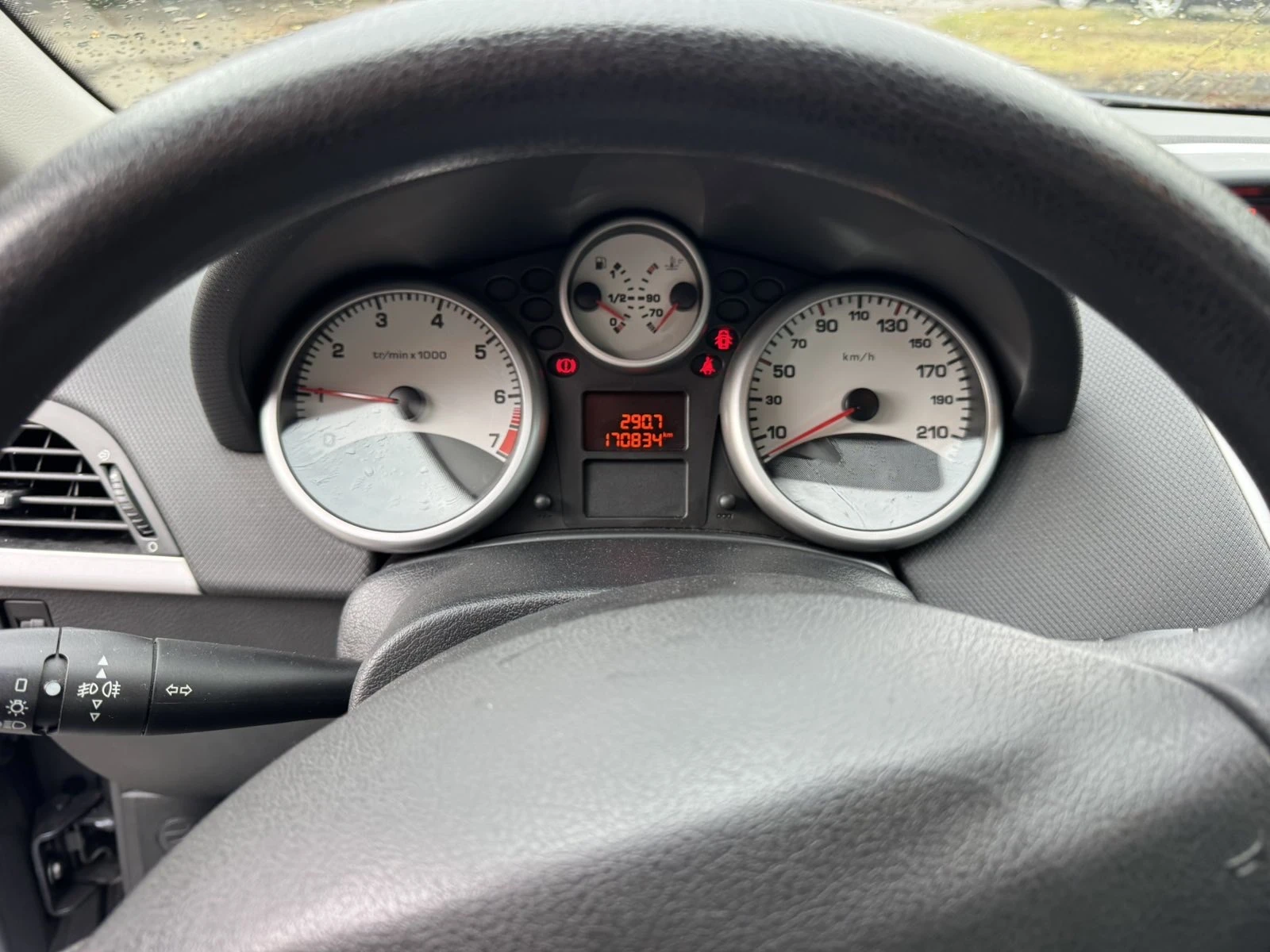 Peugeot 207, снимка 9 - Автомобили и джипове - 55845660
