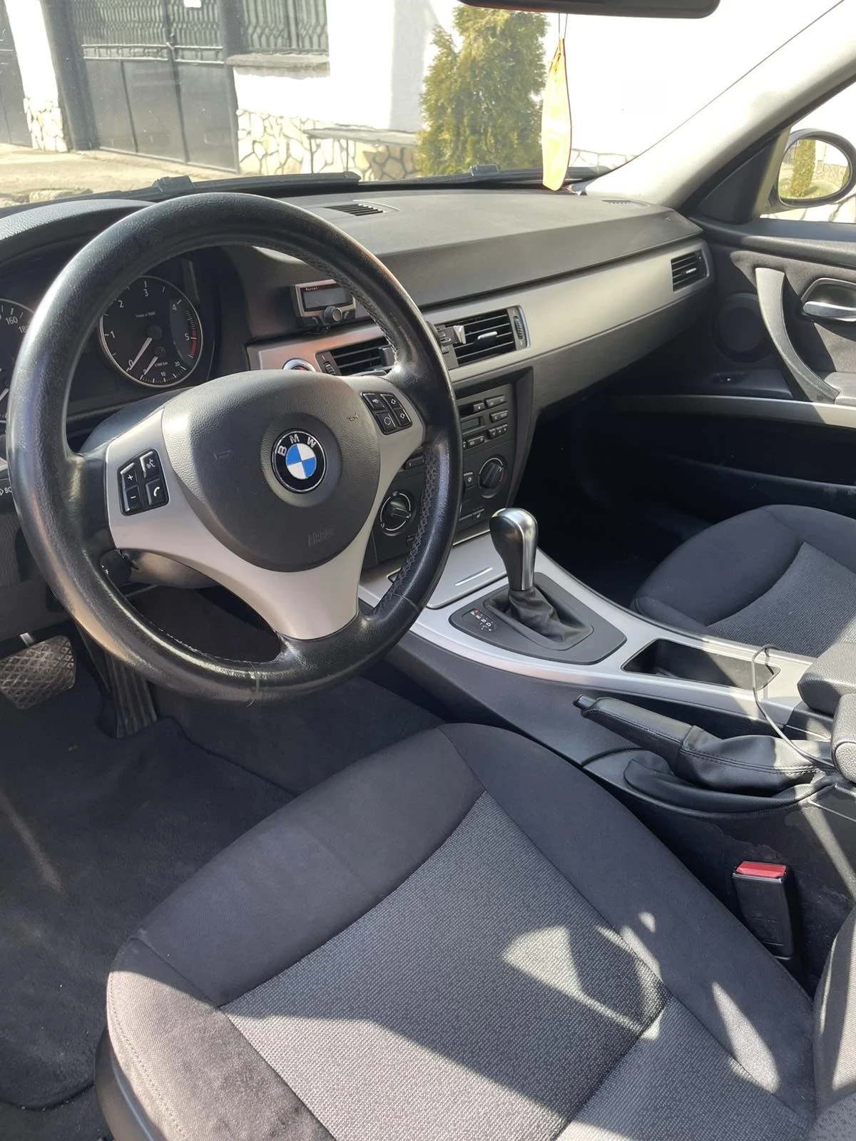 BMW 320, снимка 7 - Автомобили и джипове - 55982066