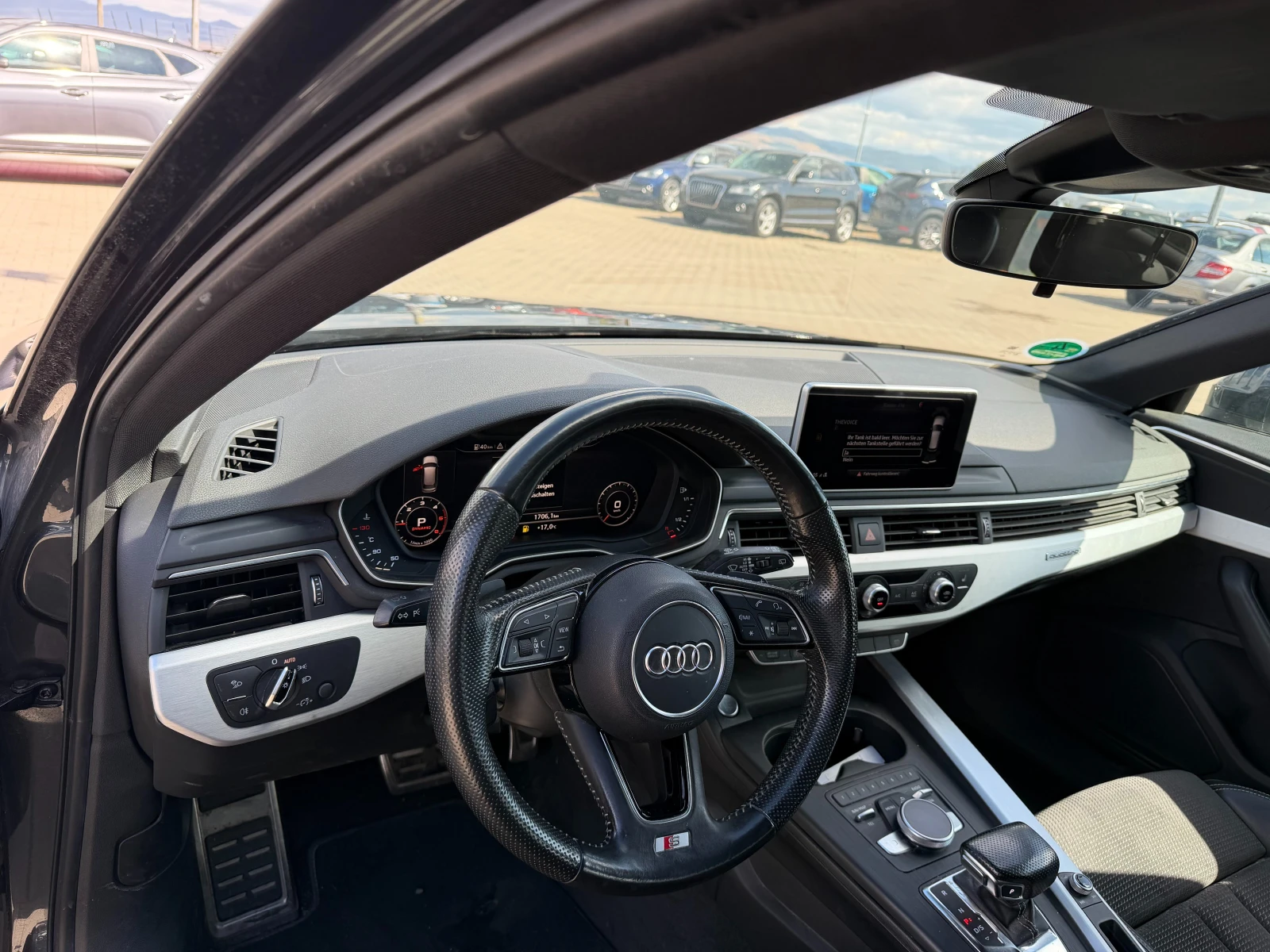Audi A4 2.0TDI S-LINE QUATTRO AVTOMAT/NAVI/KOJA EURO 6, снимка 13 - Автомобили и джипове - 56213104