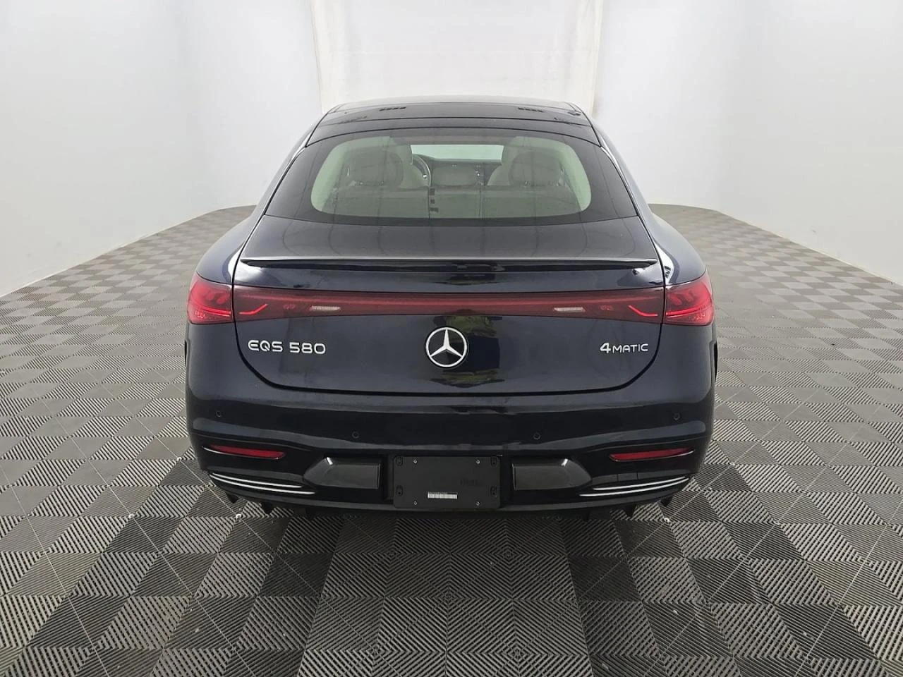 Mercedes-Benz EQS 580 AMG-pkg* Hyperscreen* Burmester* Distr* Въздух, снимка 5 - Автомобили и джипове - 56245943