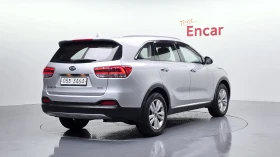 Kia Sorento 2.0* ПОДГРЕВ ВОЛАН* КРАЙНА ЦЕНА, снимка 2