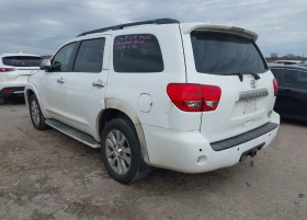 Toyota Sequoia LIMITED 5.7 HEMI* Кожа* JBL* Перфектна на газ* , снимка 3