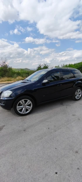 Обява за продажба на Mercedes-Benz ML Джип  ~17 800 лв. - изображение 1