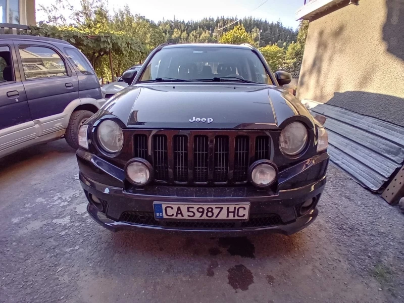 Jeep Compass, снимка 4 - Автомобили и джипове - 48015512