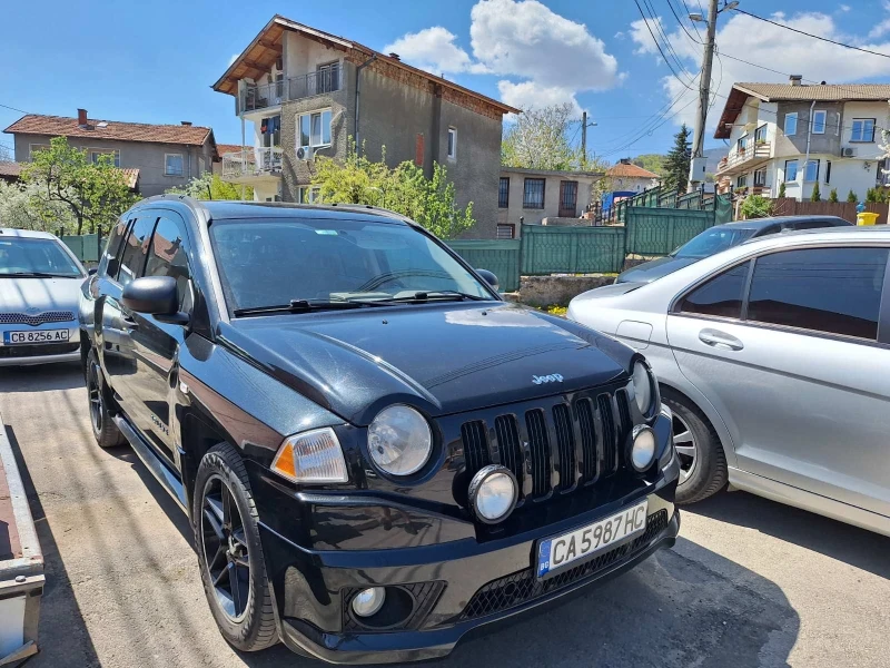 Jeep Compass, снимка 1 - Автомобили и джипове - 48015512