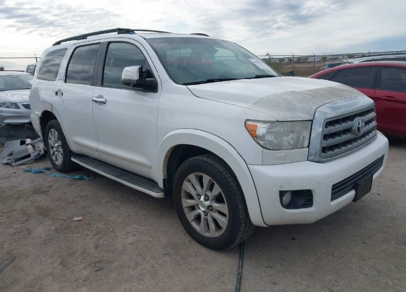 Toyota Sequoia LIMITED 5.7 HEMI* Кожа* JBL* Перфектна на газ* , снимка 6 - Автомобили и джипове - 48965498