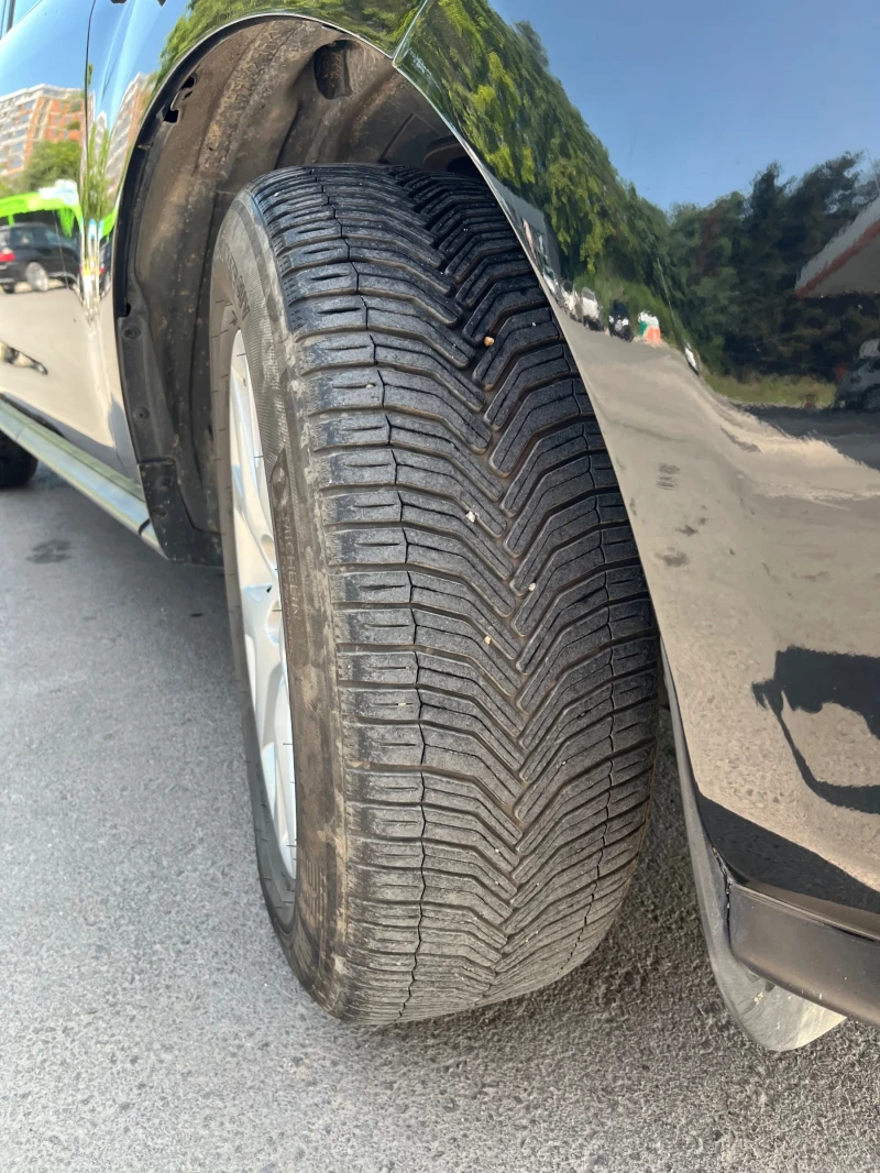 Mazda CX-7 2.3 DISI 4x4, снимка 10 - Автомобили и джипове - 52253371