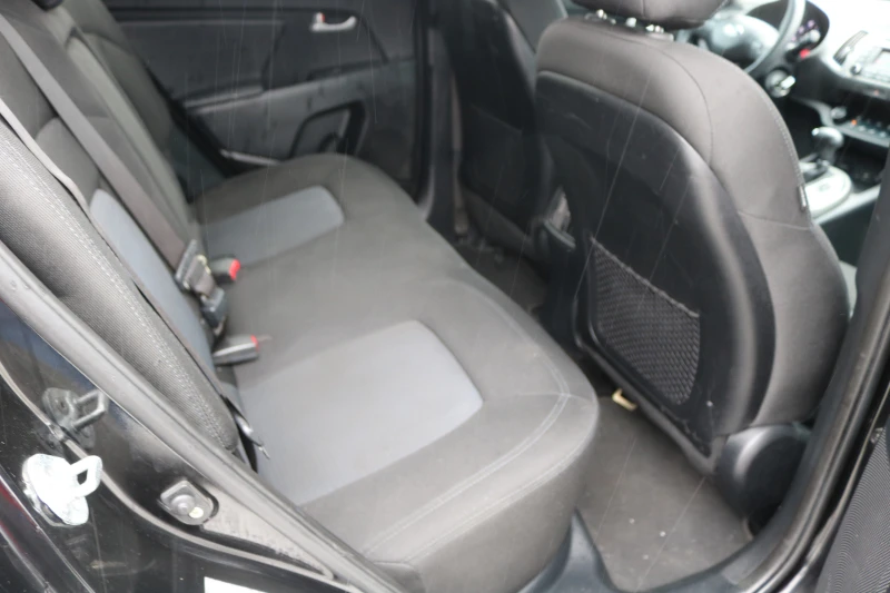 Kia Sportage 2.4 4x4, снимка 9 - Автомобили и джипове - 52216445