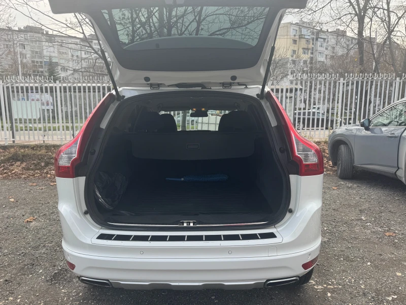 Volvo XC60 2.0D4* 163hp* FACELIFT* СЕРВИЗНА ИСТОРИ, снимка 8 - Автомобили и джипове - 52632278
