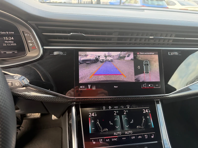 Audi SQ8 4.0TFSI, снимка 14 - Автомобили и джипове - 52877555