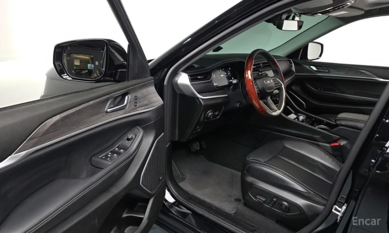 Jeep Grand cherokee, снимка 11 - Автомобили и джипове - 52964643