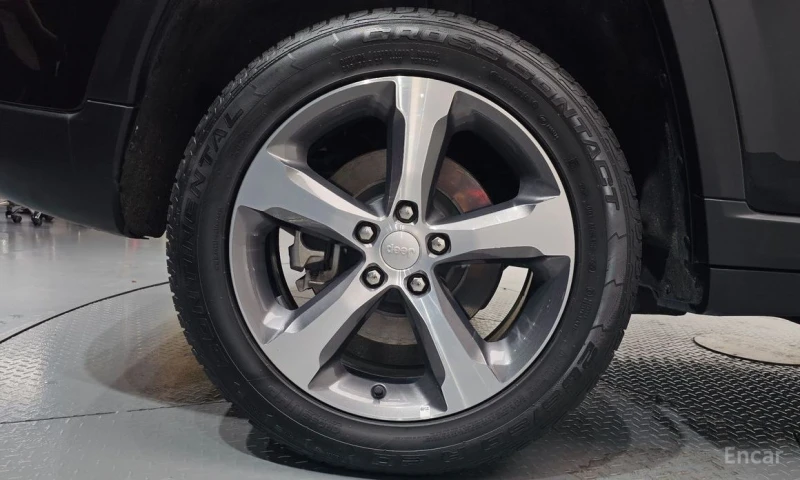 Jeep Grand cherokee, снимка 5 - Автомобили и джипове - 52964643