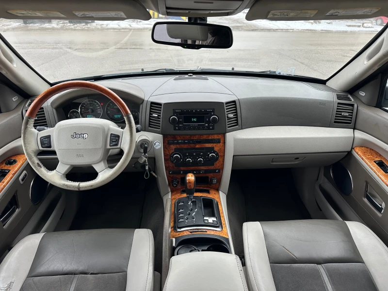 Jeep Grand cherokee 3.0CRD 4х4 Overland Design Италия, снимка 12 - Автомобили и джипове - 53212823