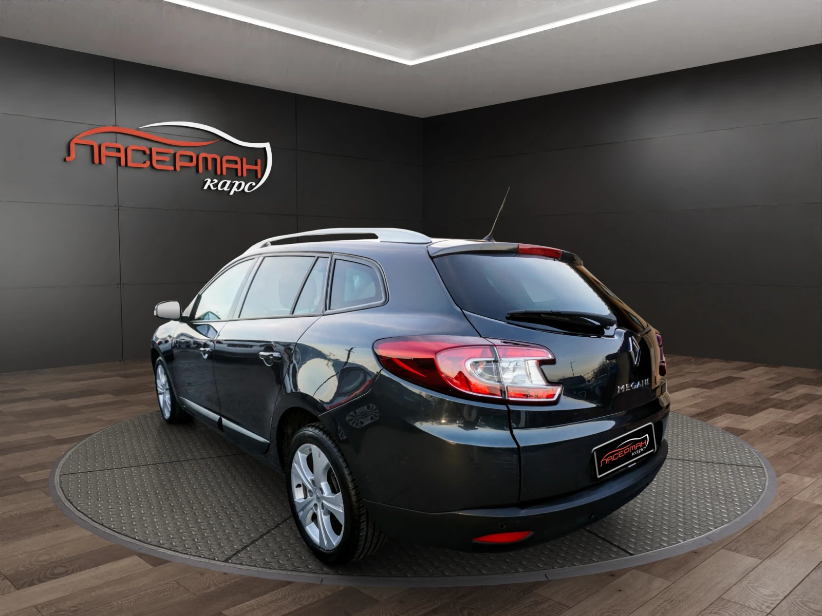 Renault Megane 1.6I ATTRACTIVE - изображение 4