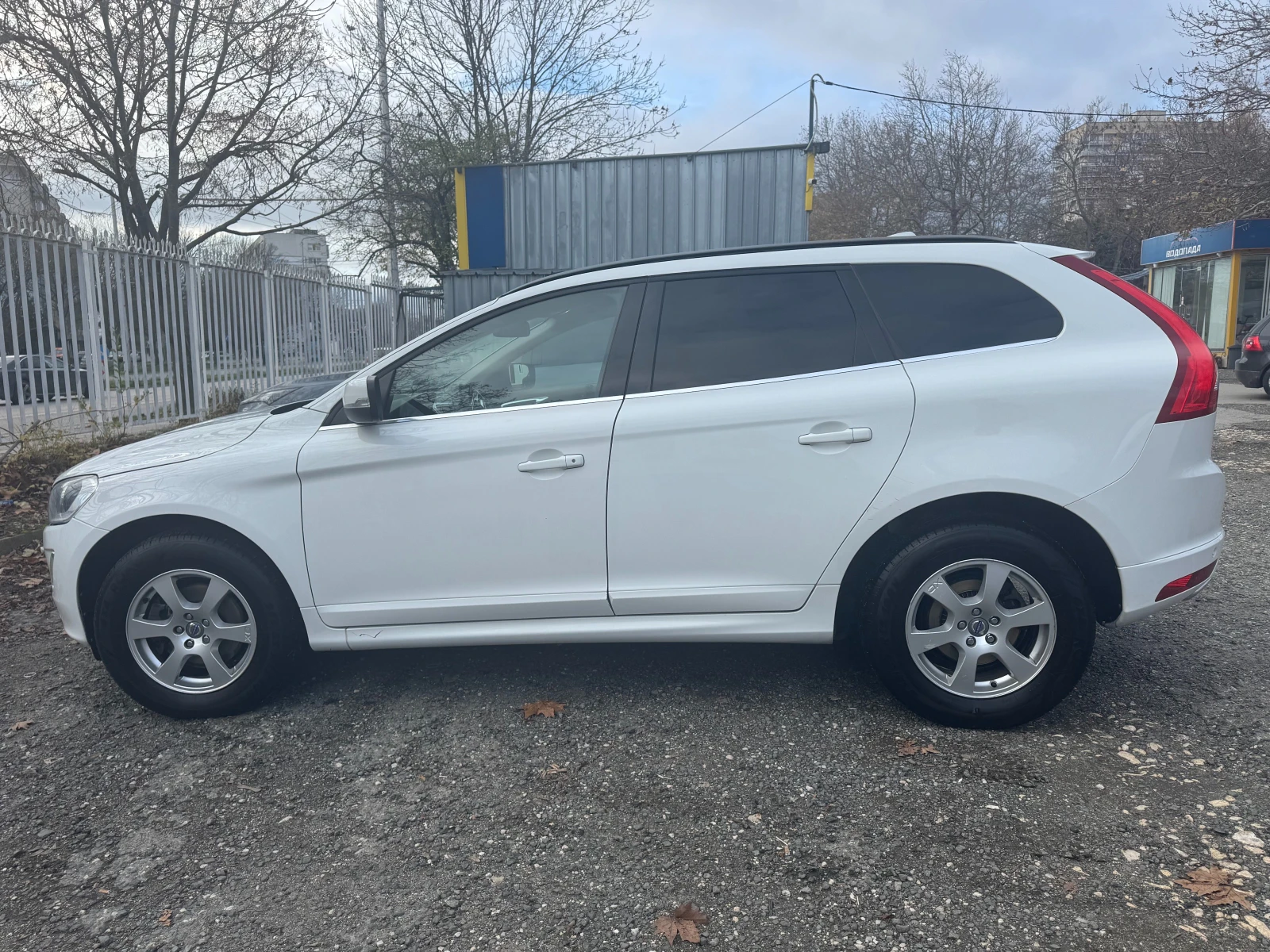 Volvo XC60 2.0D4* 163hp* FACELIFT* СЕРВИЗНА ИСТОРИ - изображение 6