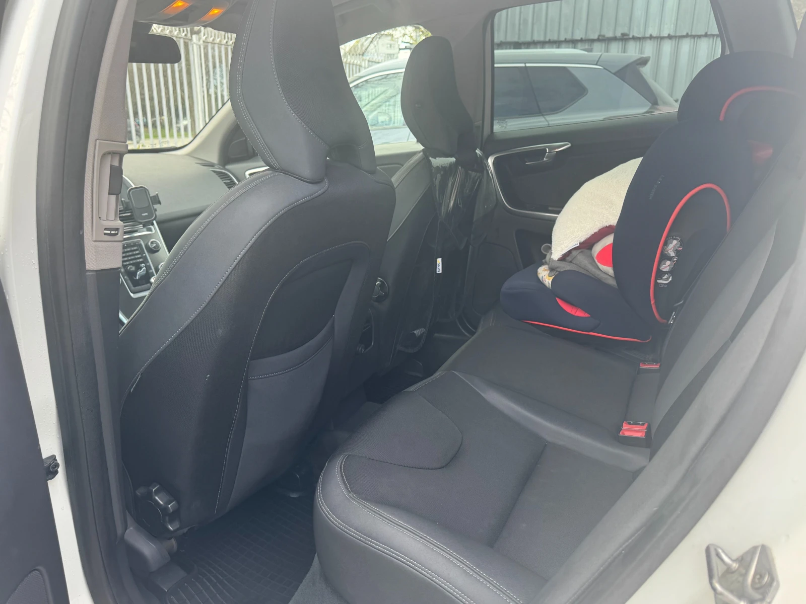 Volvo XC60 2.0D4* 163hp* FACELIFT* �������� ������ | Mobile.bg � ����������� 11