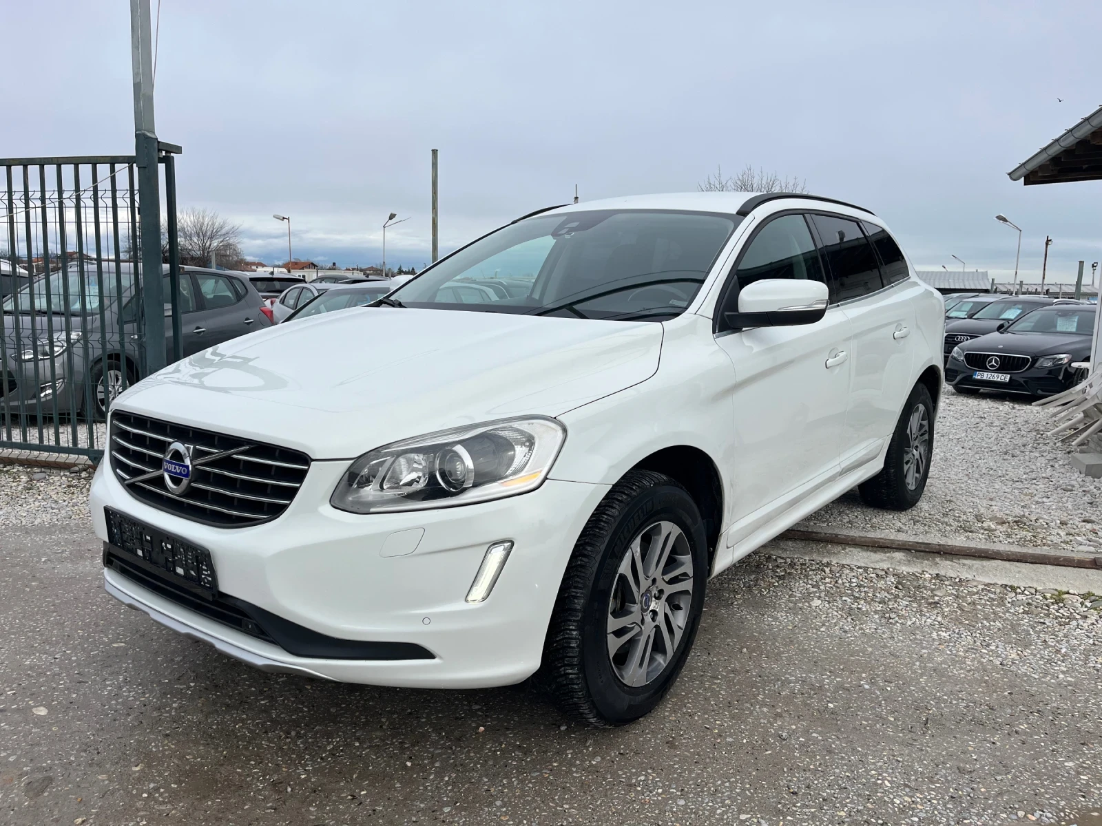 Volvo XC60 2.0 D4 180�� | Mobile.bg � ����������� 1