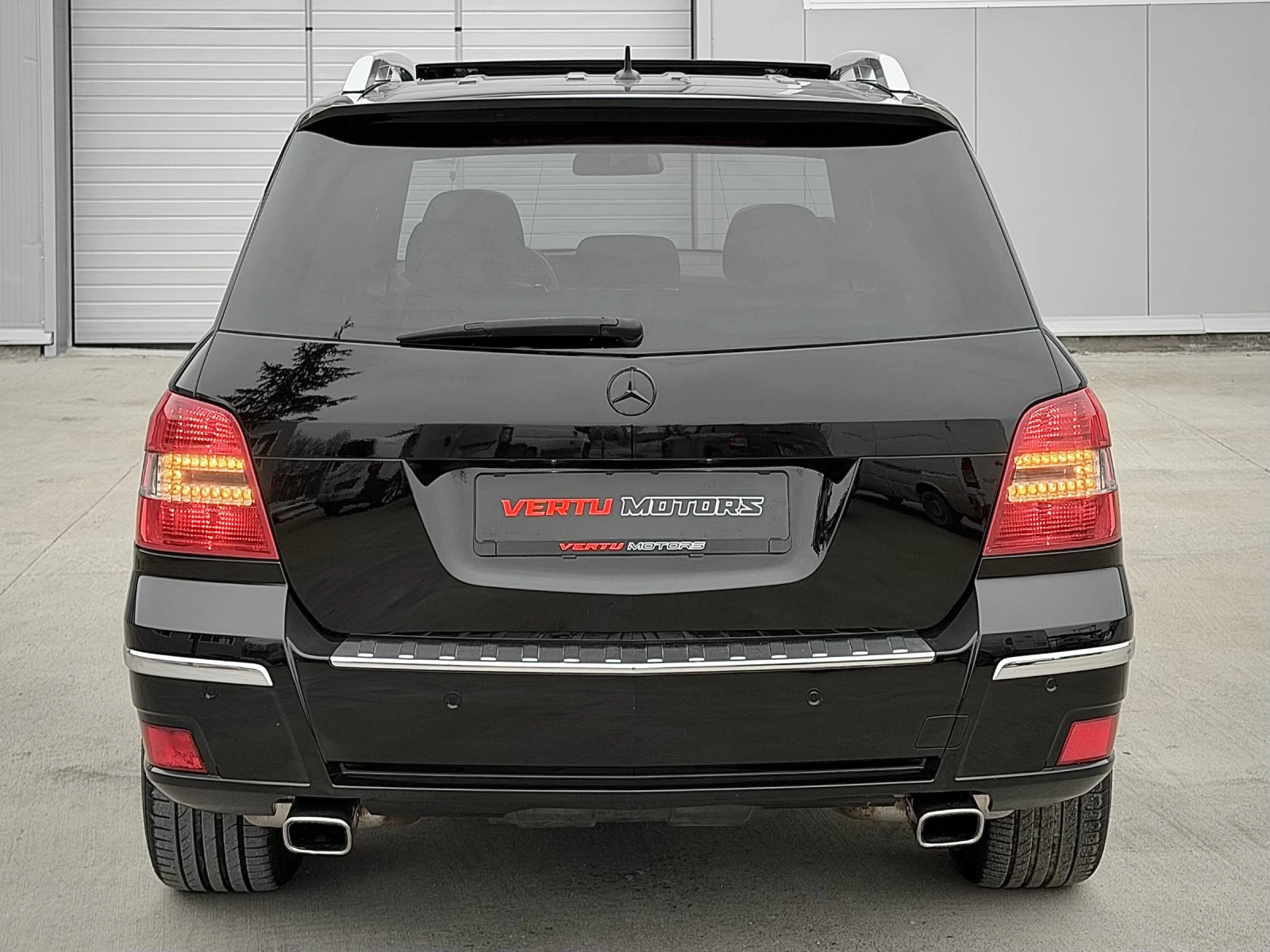 Mercedes-Benz GLK 320/EDITION 1/DESIGNO/PANO/HARMAN/4MATIC/CAM - изображение 5