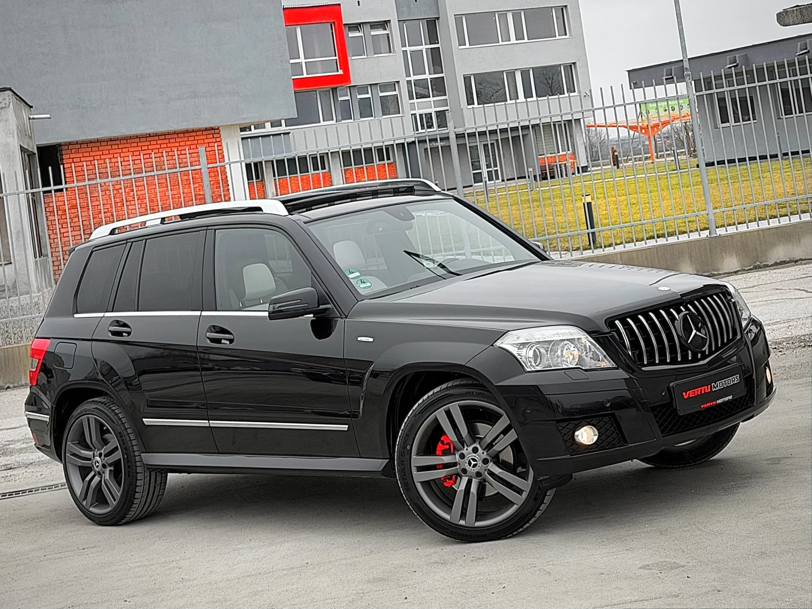 Mercedes-Benz GLK 320/EDITION 1/DESIGNO/PANO/HARMAN/4MATIC/CAM | Mobile.bg � ����������� 1