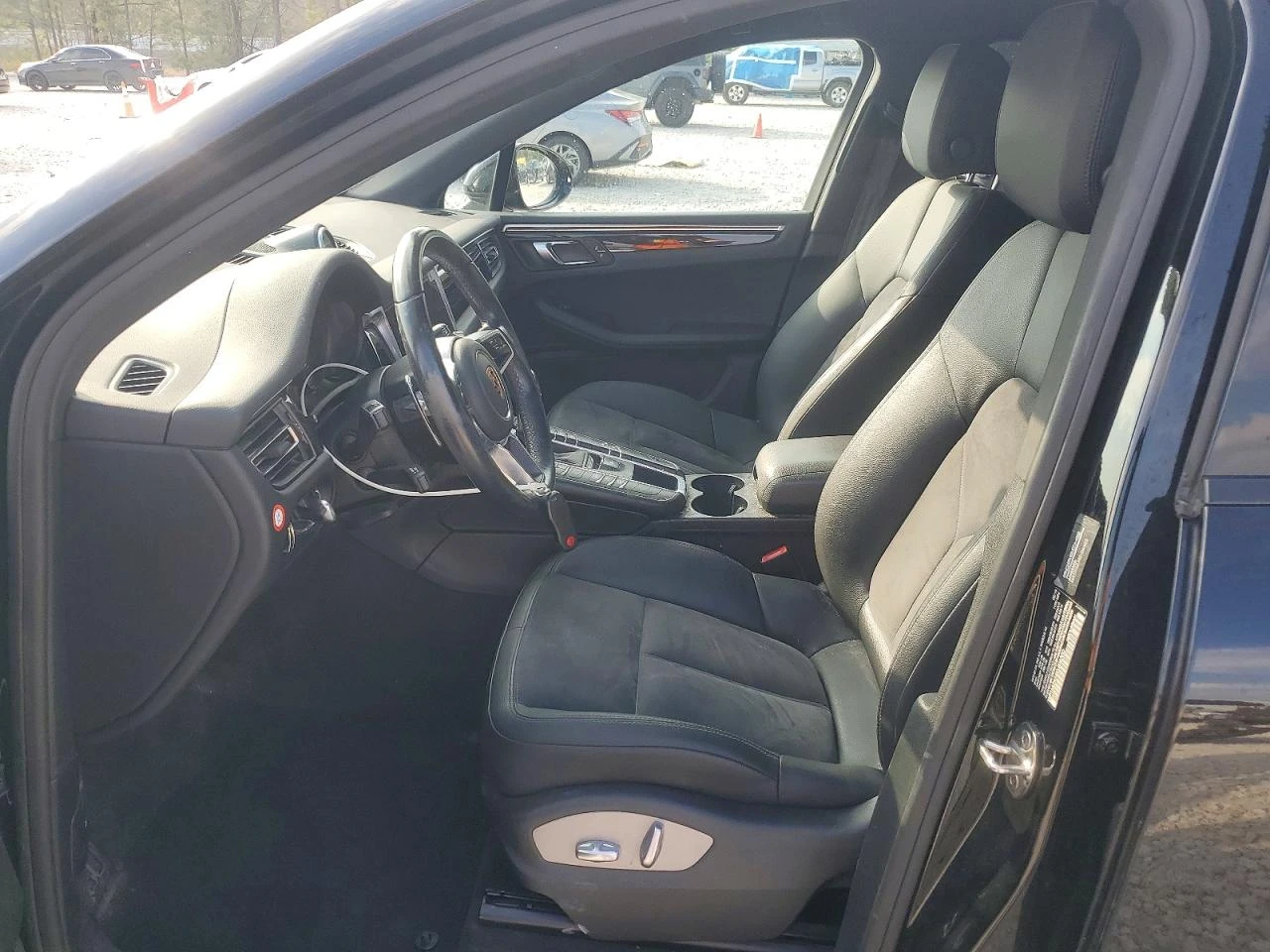 Porsche Macan 2.0l - изображение 7