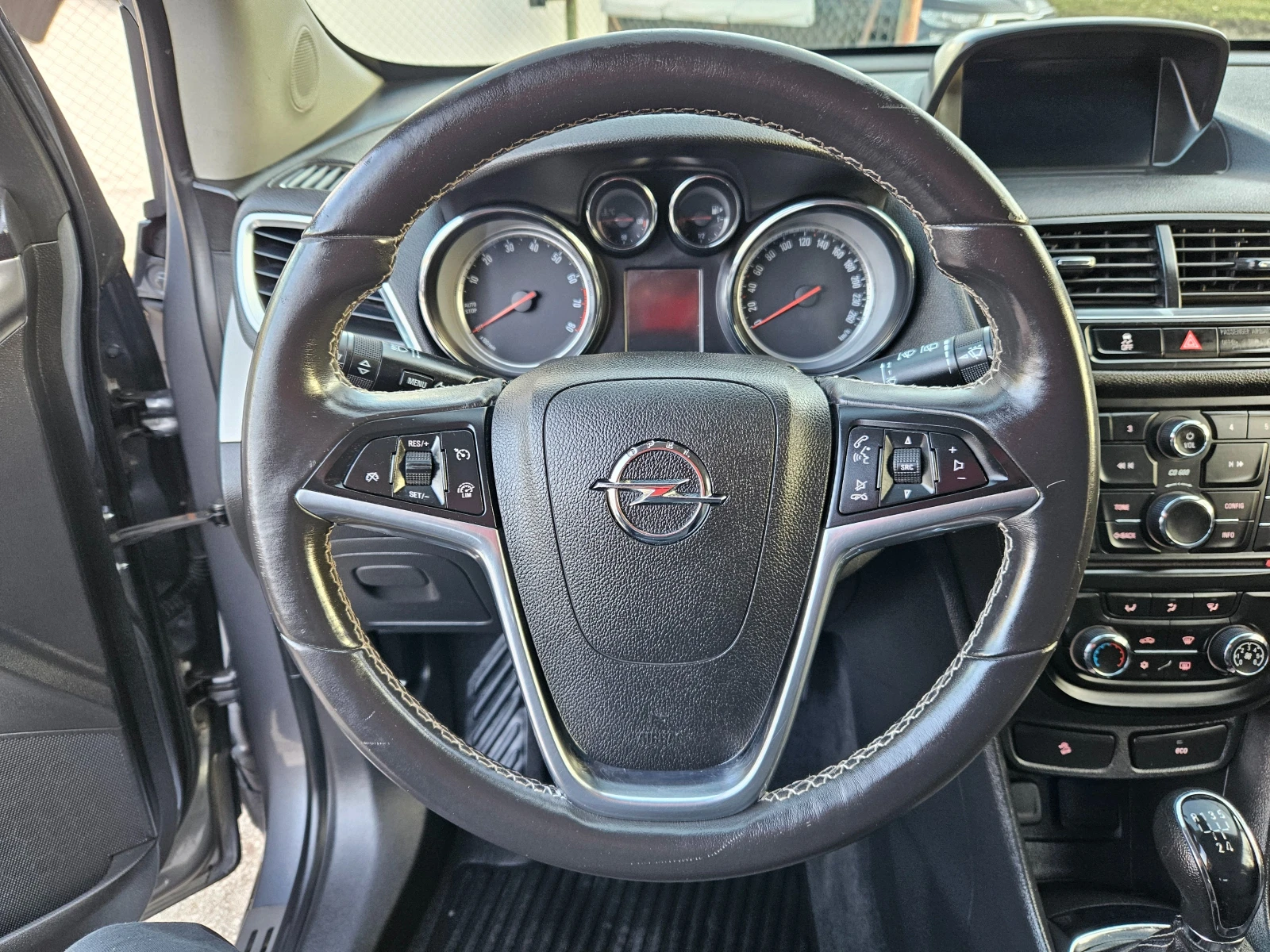 Opel Mokka 1.6 115кс Газ, снимка 14 - Автомобили и джипове - 53882848