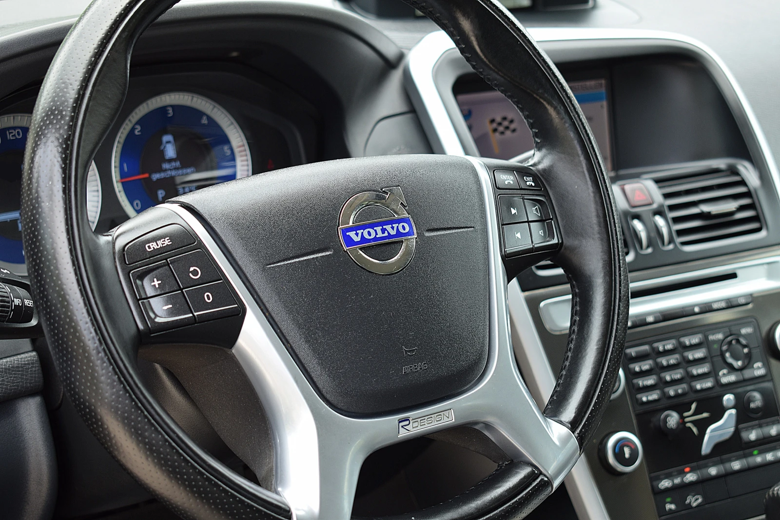 Volvo XC60 2.4/R-DESIGN/D5/215�.�/���������-LUX | Mobile.bg � ����������� 11